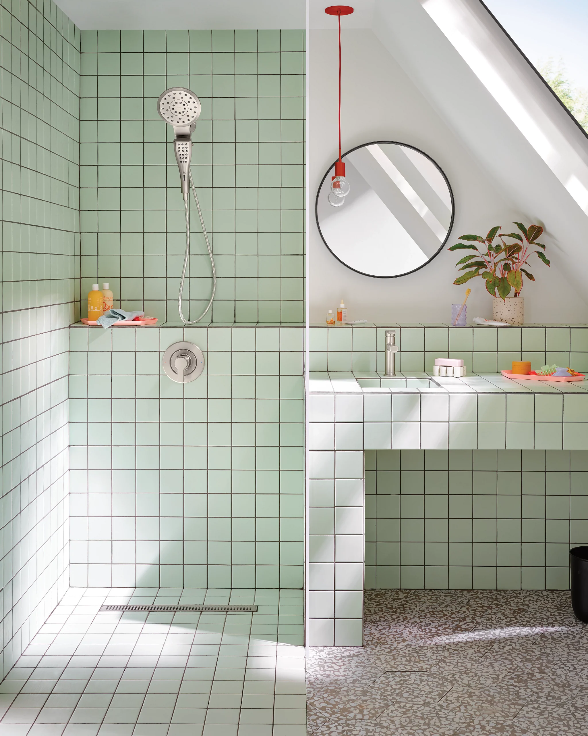 357-Verso-Combination-Shower-With-Infiniti-Dial-2.webp Verso Combination Shower With Infiniti Dial