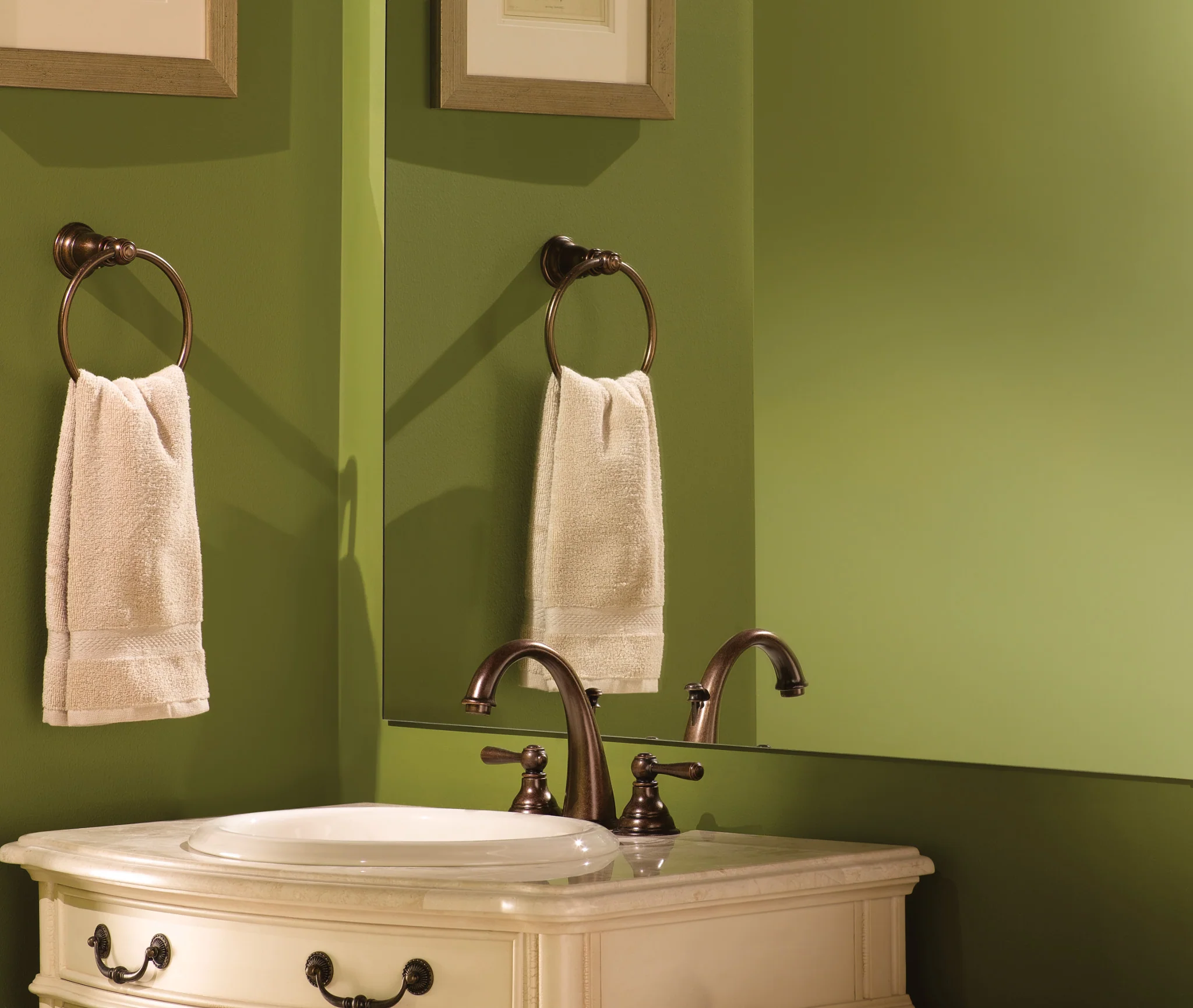 3848-Kingsley-Towel-Ring-13.webp Kingsley Towel Ring