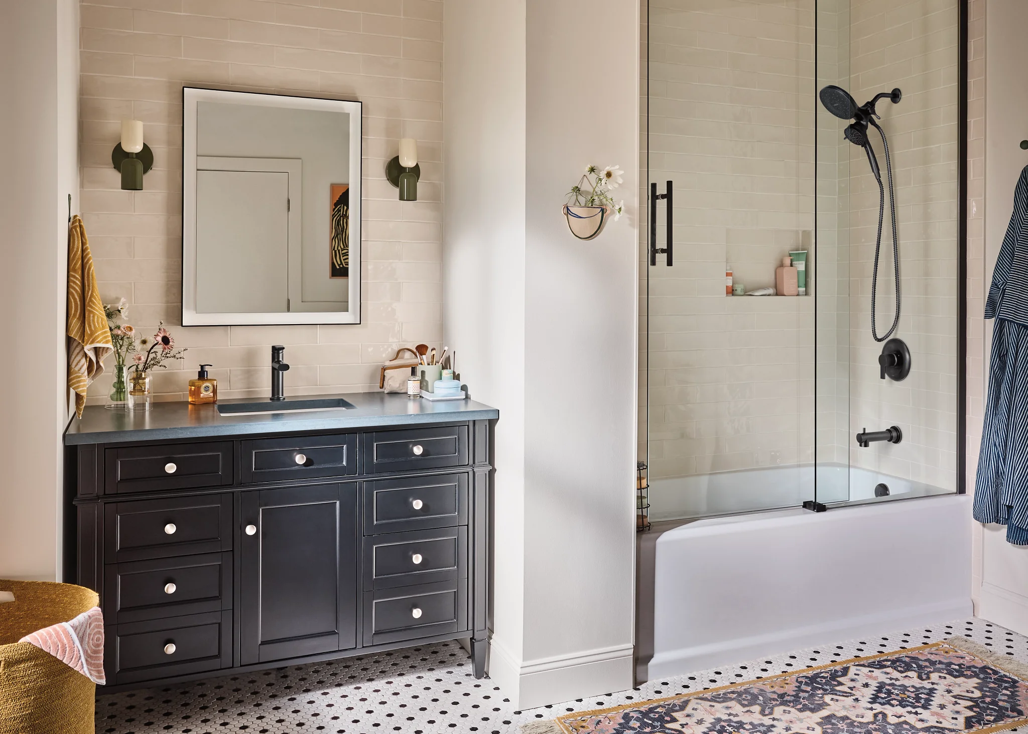385-Meena-One-handle-Bathroom-Sink-Faucet-10.webp Meena One-handle Bathroom Sink Faucet