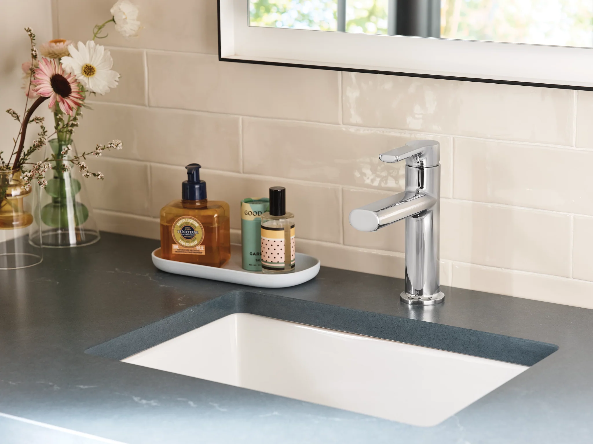 385-Meena-One-handle-Bathroom-Sink-Faucet-15.webp Meena One-handle Bathroom Sink Faucet