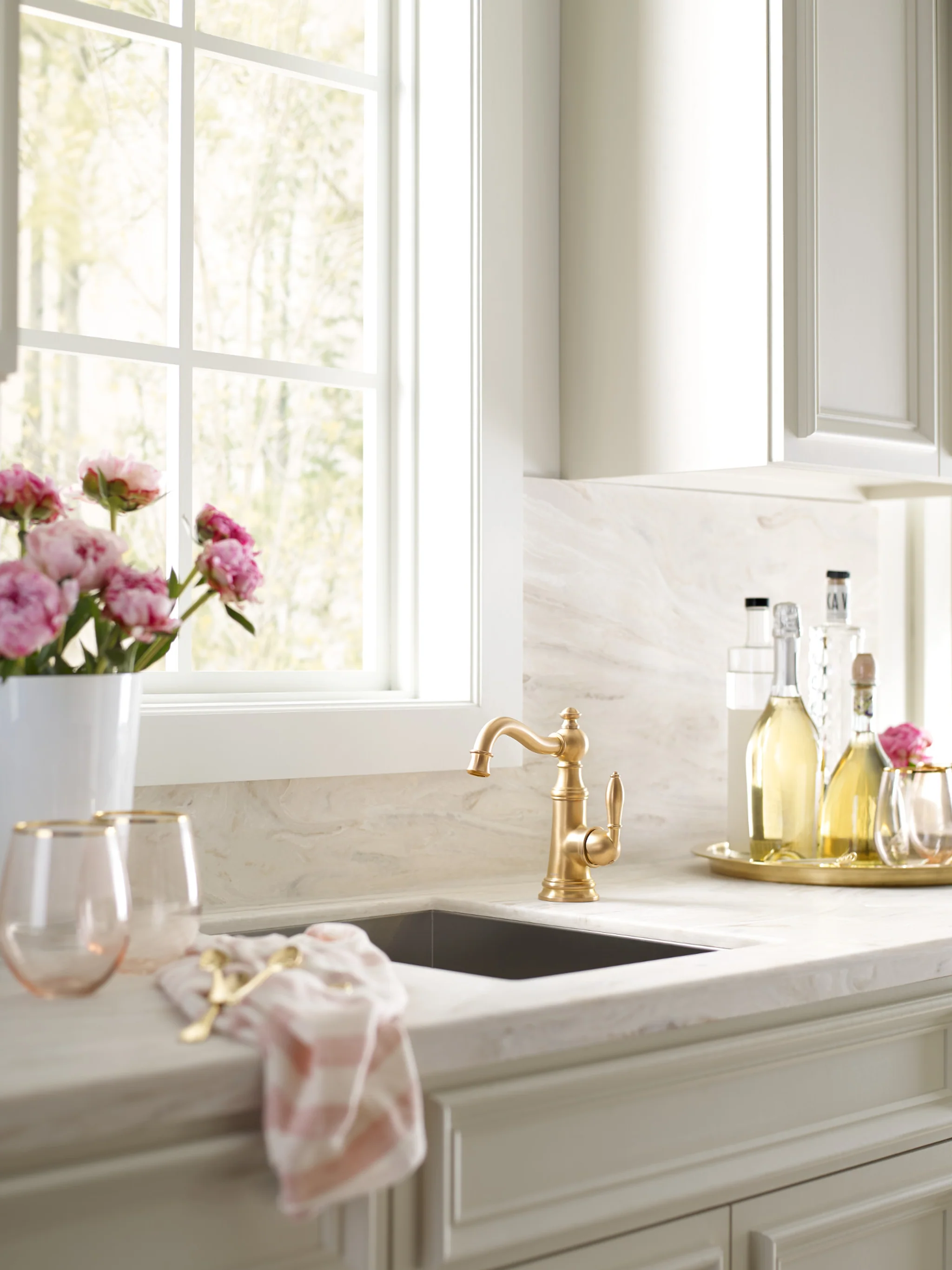 3877-Weymouth-One-Handle-High-Arc-Bar-Faucet-2.webp Weymouth One-Handle High Arc Bar Faucet