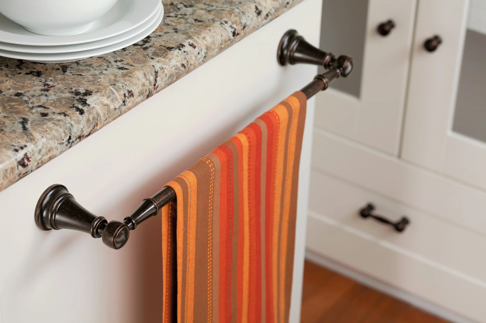 3941-Weymouth-18-Towel-Bar-11.webp Weymouth 18" Towel Bar