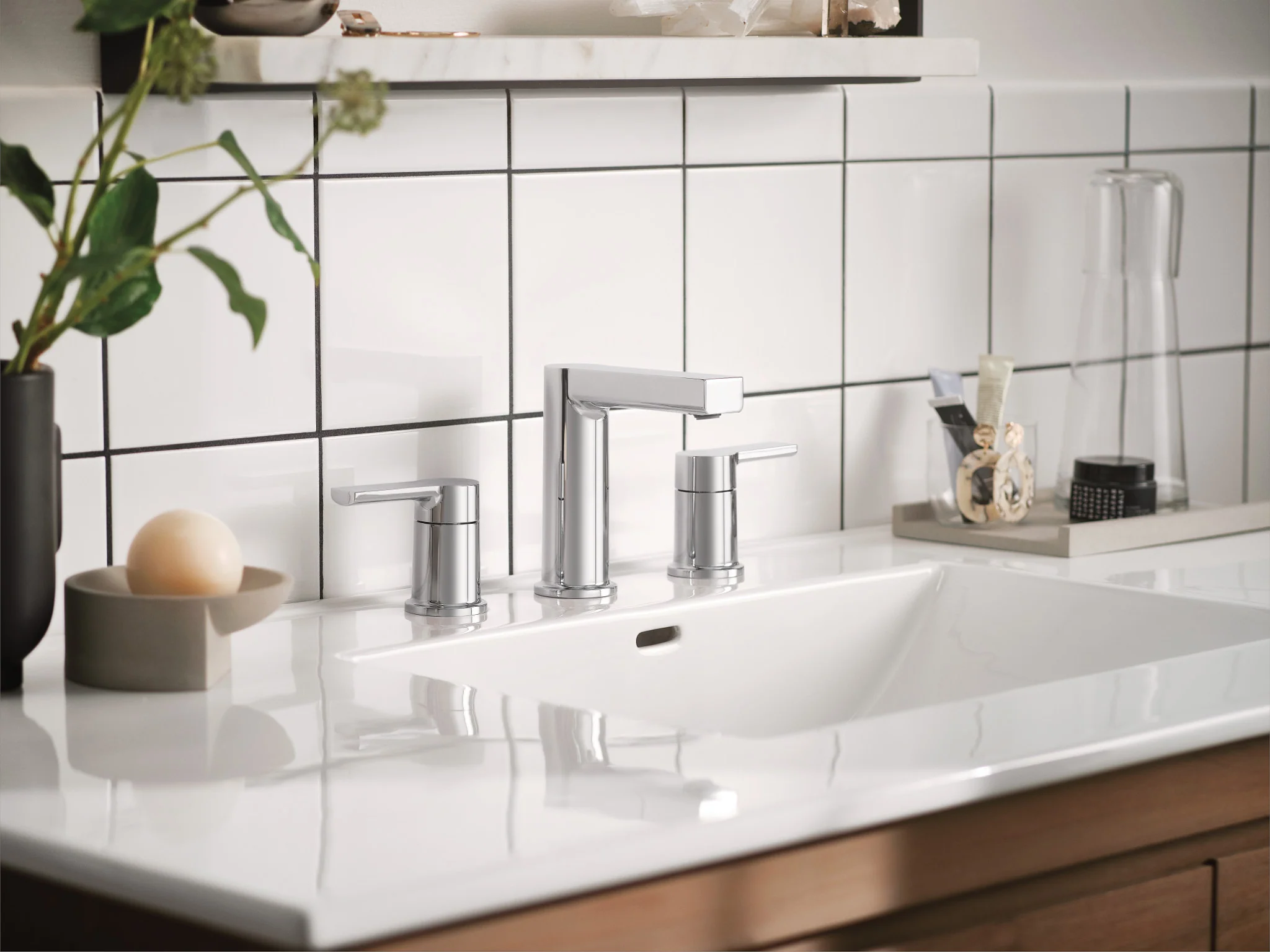 398-Rinza-Two-Handle-Widespread-Bathroom-Sink-Faucet-11.webp Rinza Two-Handle Widespread Bathroom Sink Faucet
