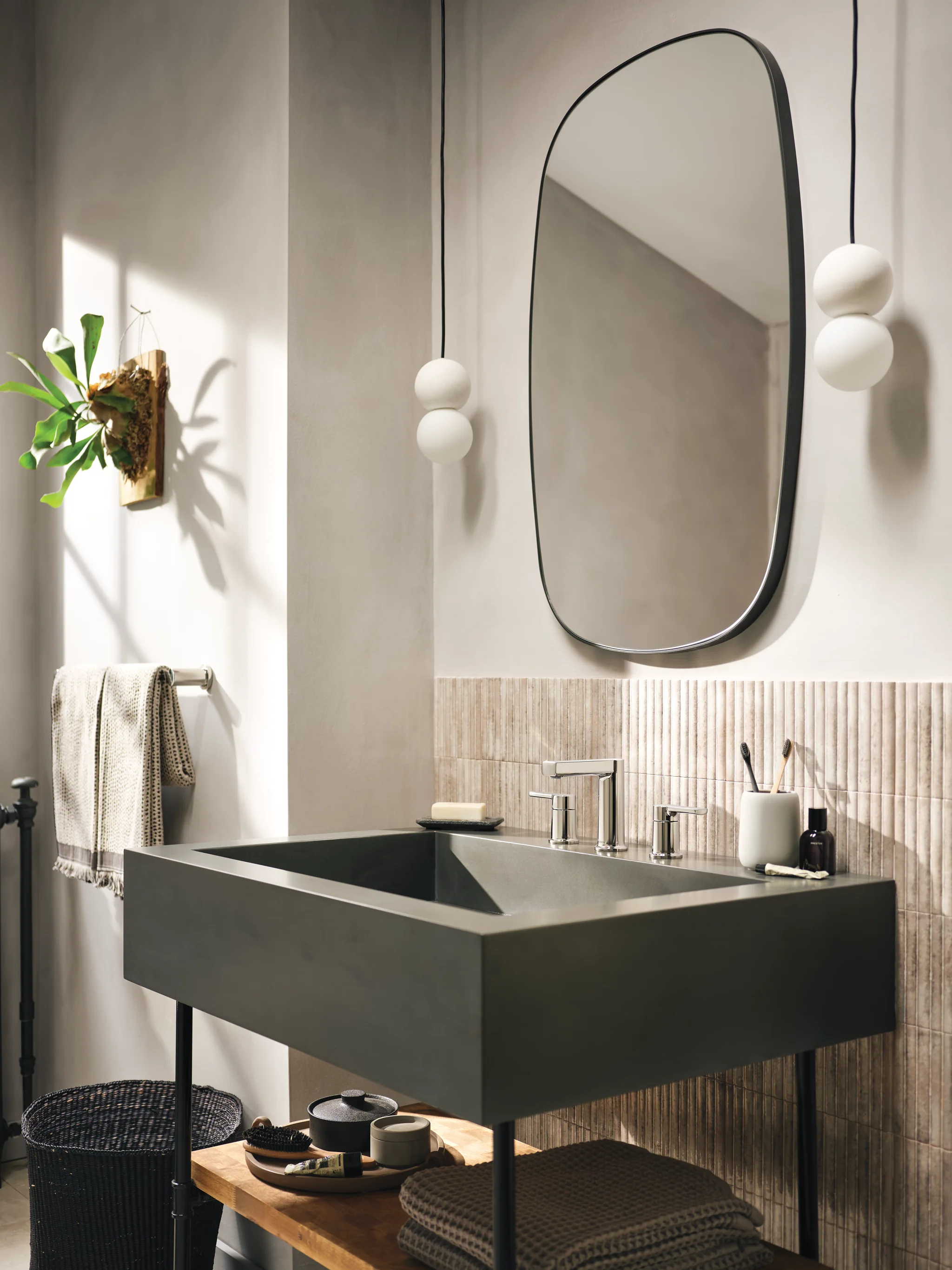 398-Rinza-Two-Handle-Widespread-Bathroom-Sink-Faucet-27.webp Rinza Two-Handle Widespread Bathroom Sink Faucet