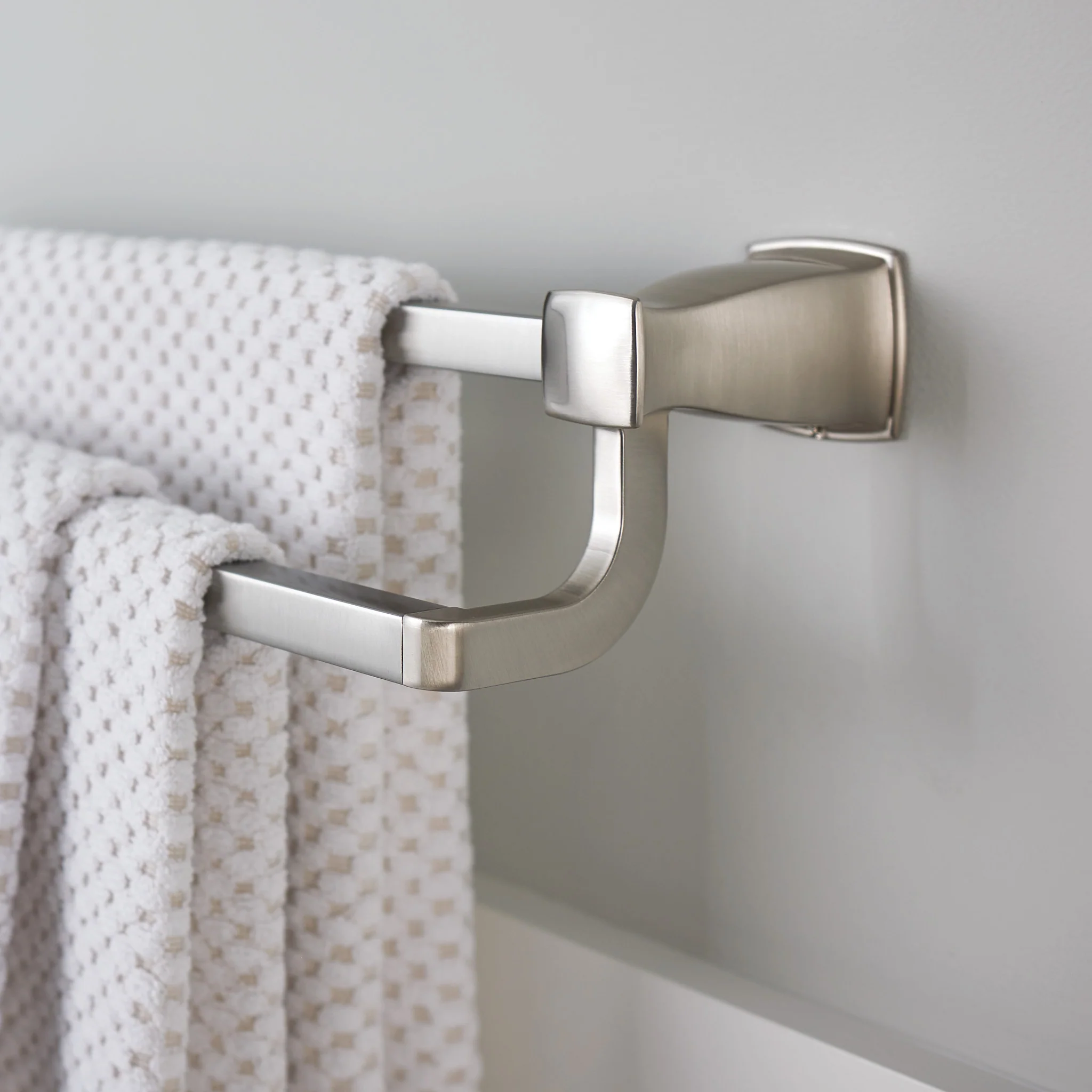 4113-Hensley-Chrome-24-Double-Towel-Bar-3.webp Hensley Chrome 24" Double Towel Bar