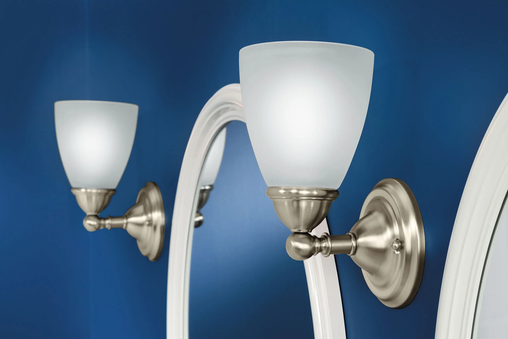 4519-Brantford-Chrome-Bath-Light-6.webp Brantford Chrome Bath Light