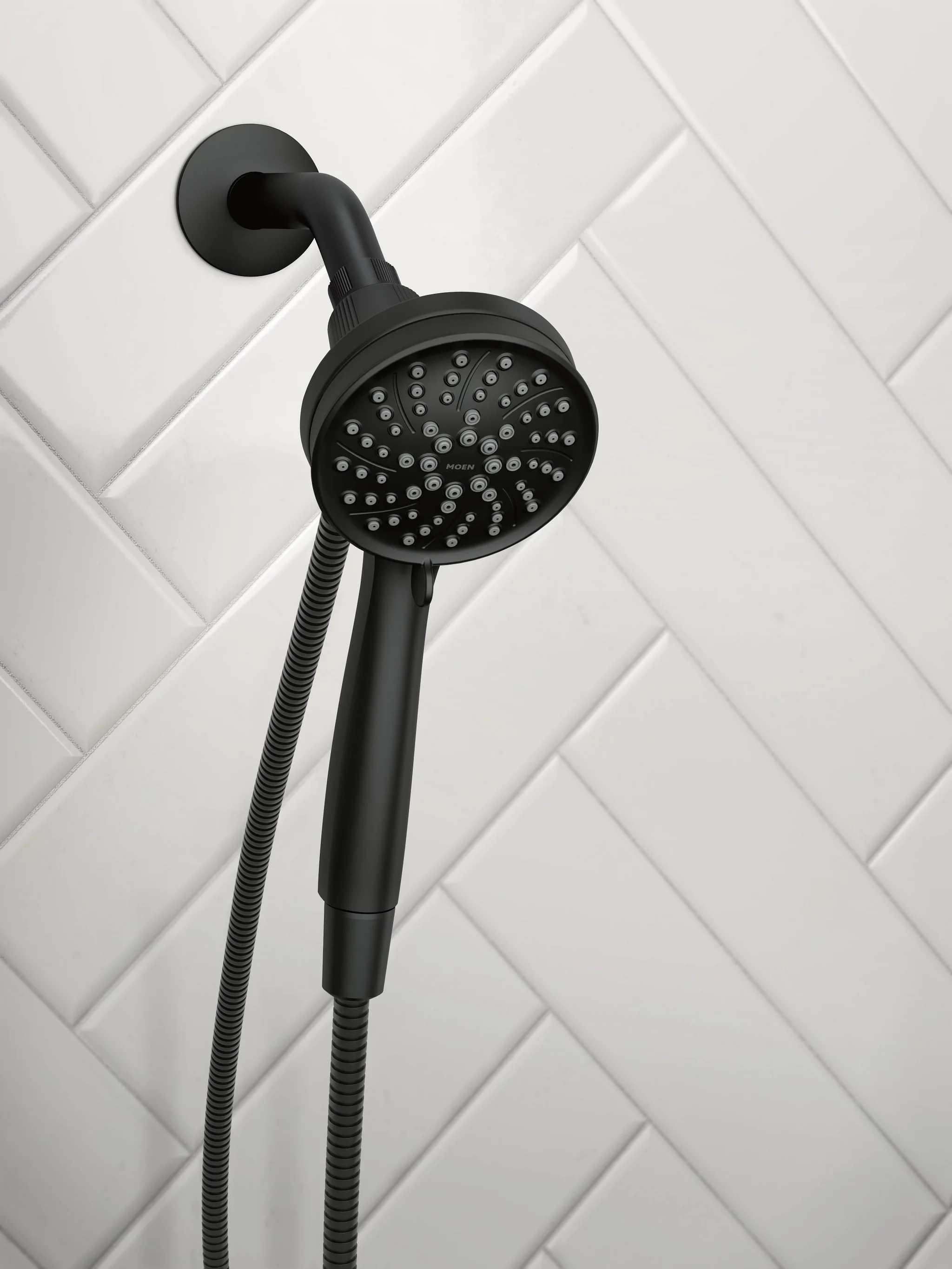 480-Attract-With-Magnetix-Handheld-Shower-35.webp Attract With Magnetix Handheld Shower