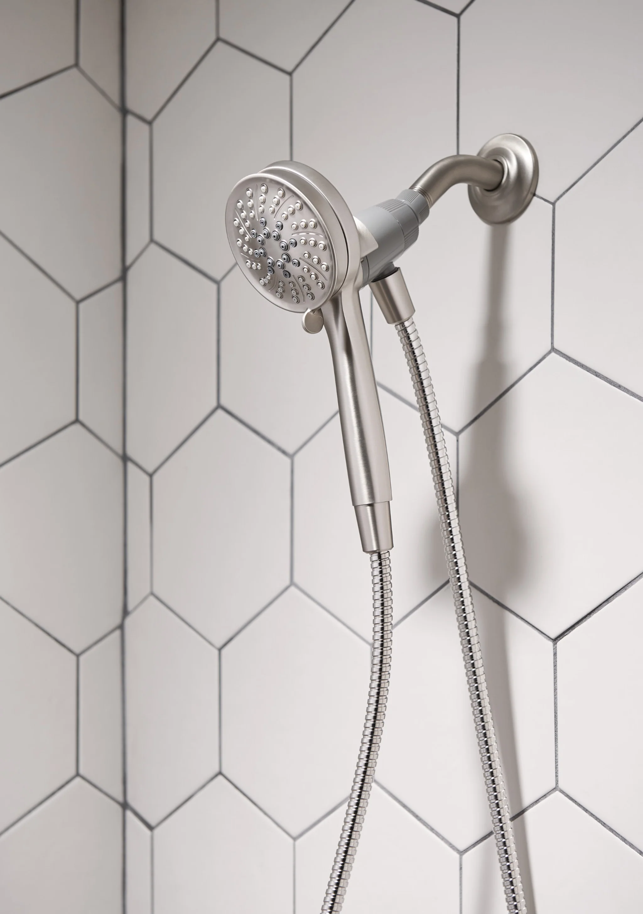 480-Attract-With-Magnetix-Handheld-Shower-8.webp Attract With Magnetix Handheld Shower
