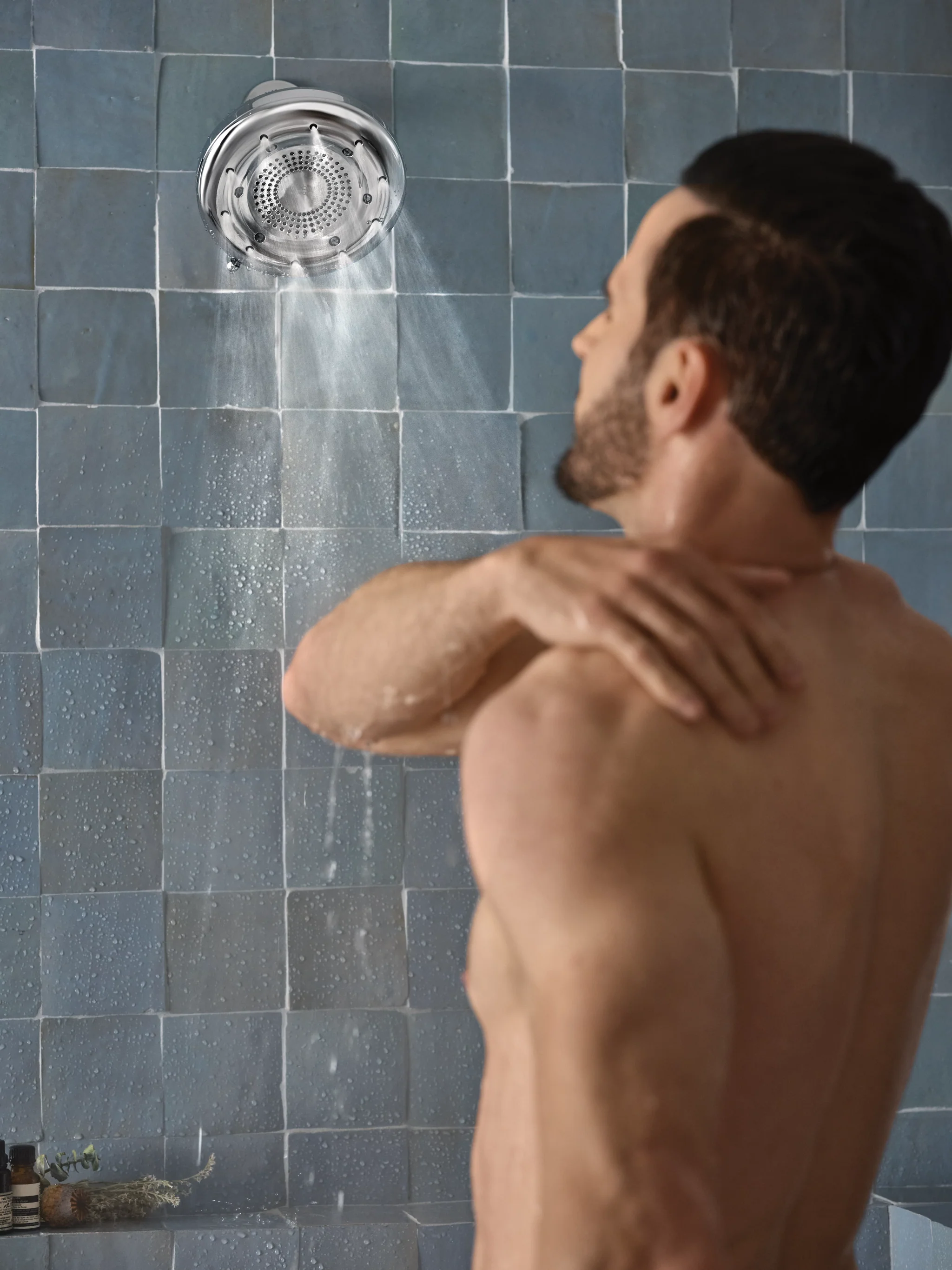 4926-Moen-Quattro-Four-function-6-1-2-Diameter-Spray-Head-Rainshower-23.webp Moen Quattro Four-function 6-1/2" Diameter Spray Head Rainshower