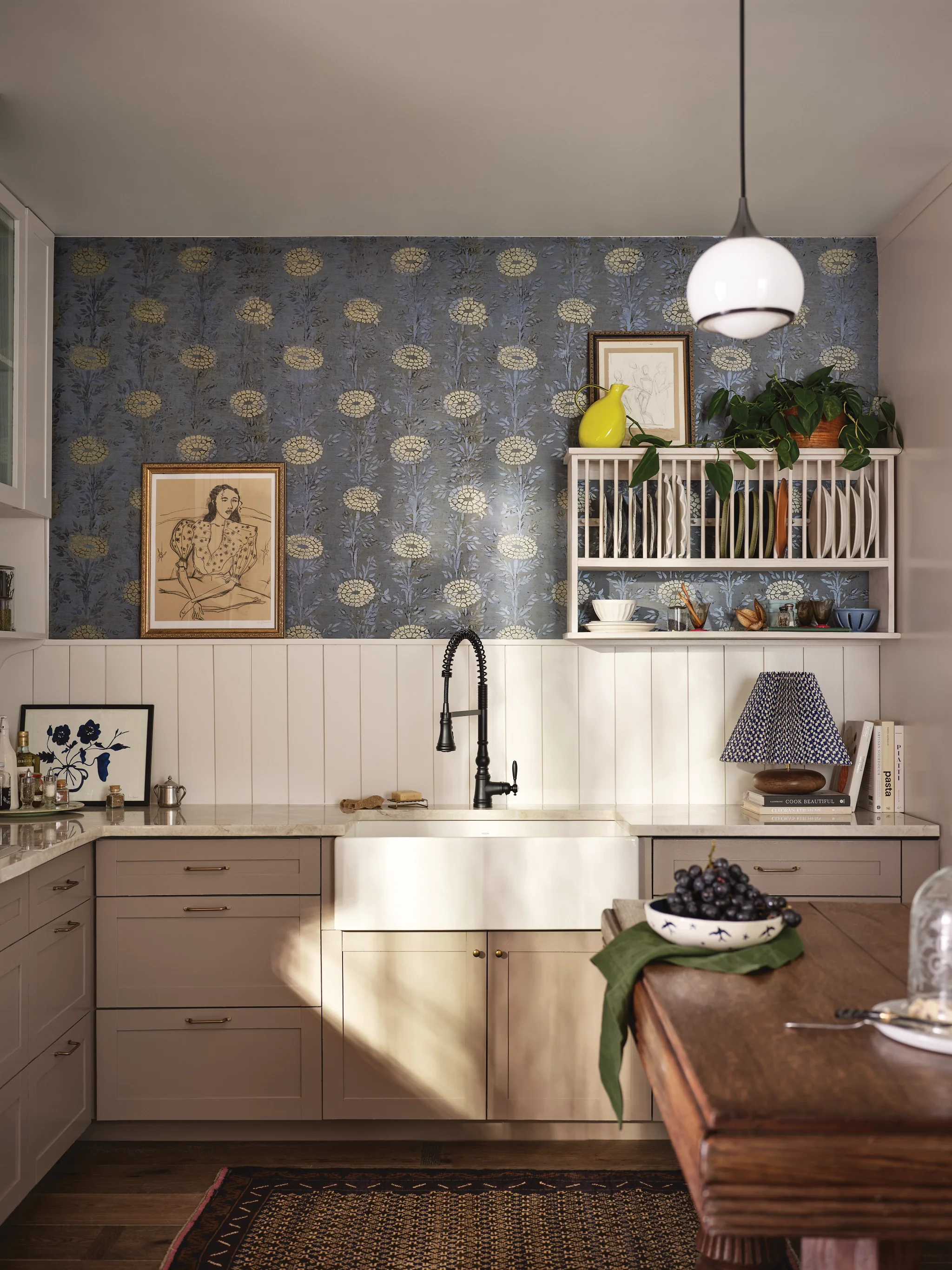 4934-Host-33-Fireclay-Undermount-Apron-Front-Single-Bowl-Sink-3.webp Host 33" Fireclay Undermount Apron Front Single Bowl Sink