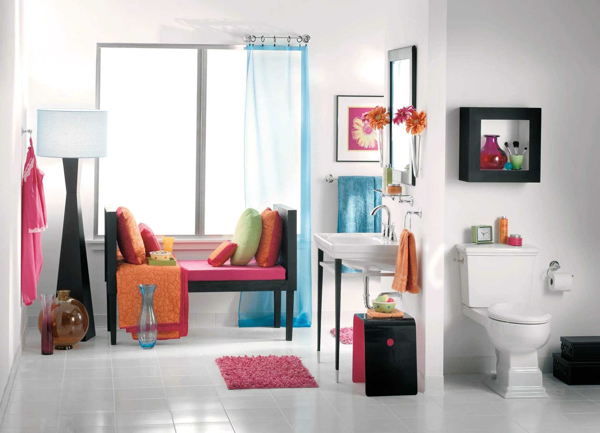 4935-Lounge-18-Towel-Bar-5.webp Lounge 18" Towel Bar