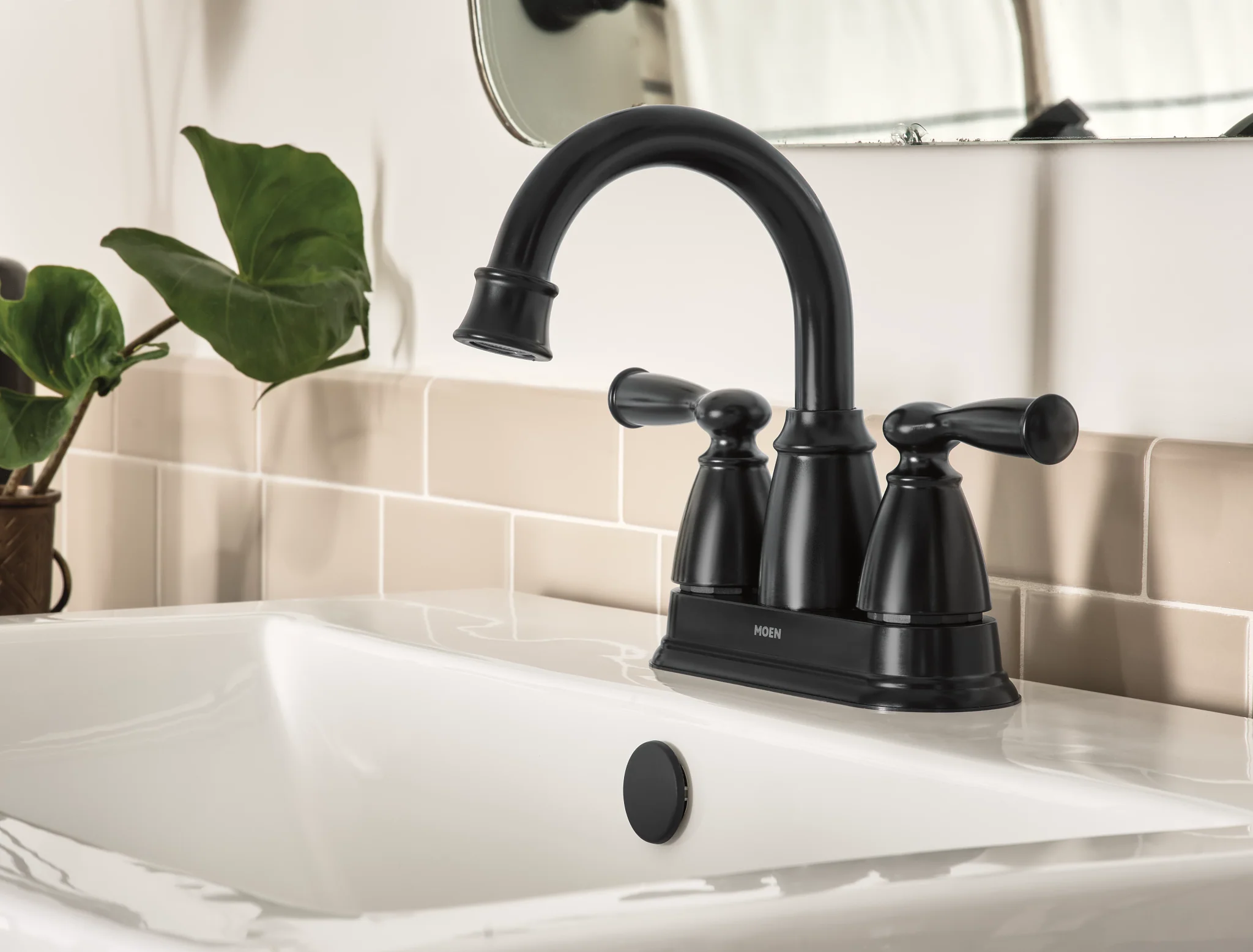 494-Banbury-Two-handle-Centerset-Bathroom-Sink-Faucet-15.webp Banbury Two-handle Centerset Bathroom Sink Faucet