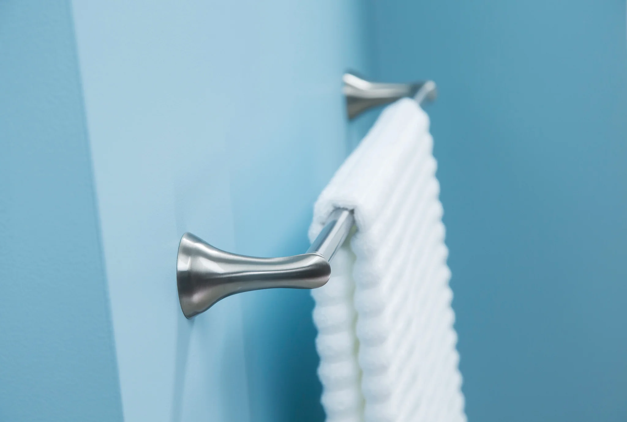 4963-Darcy-Chrome-24-Towel-Bar-14.webp Darcy Chrome 24" Towel Bar