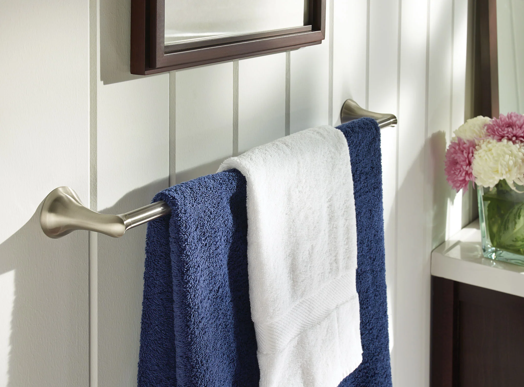 4963-Darcy-Chrome-24-Towel-Bar-4.webp Darcy Chrome 24" Towel Bar
