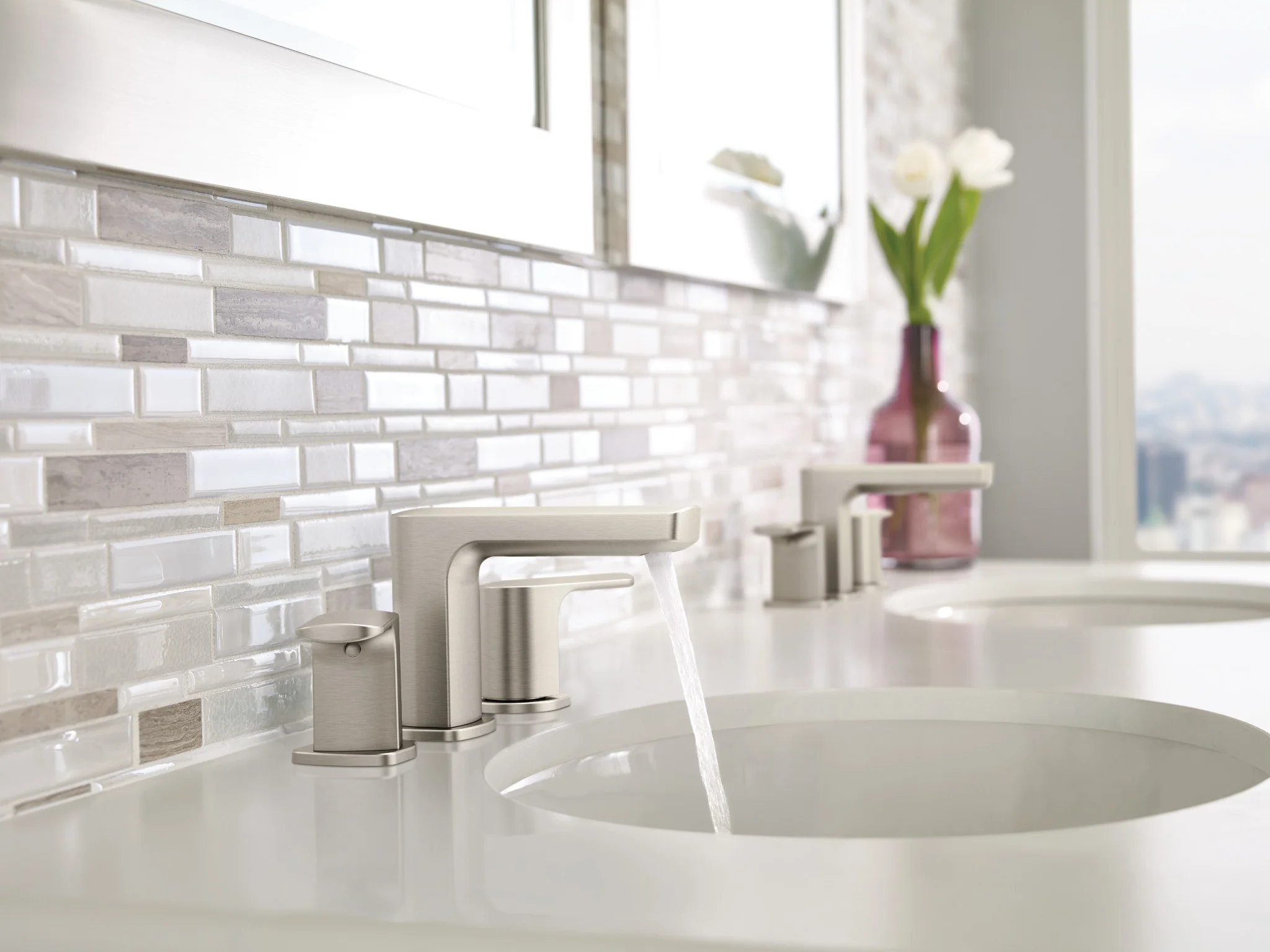 5019-Rizon-Chrome-Two-Handle-Low-Arc-Bathroom-Faucet-2.webp Rizon Chrome Two-Handle Low Arc Bathroom Faucet