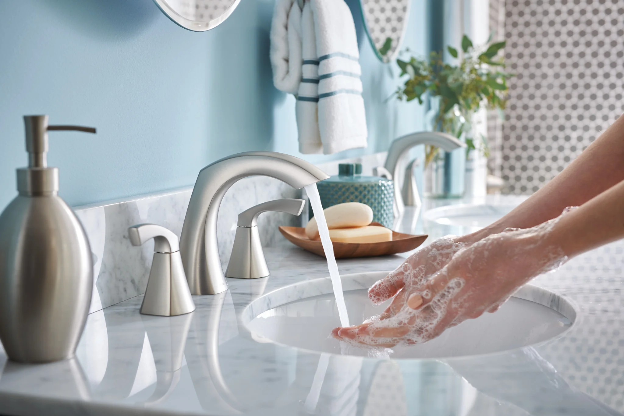 505-Lindor-Two-Handle-Widespread-Bathroom-Sink-Faucet-23.webp Lindor Two-Handle Widespread Bathroom Sink Faucet