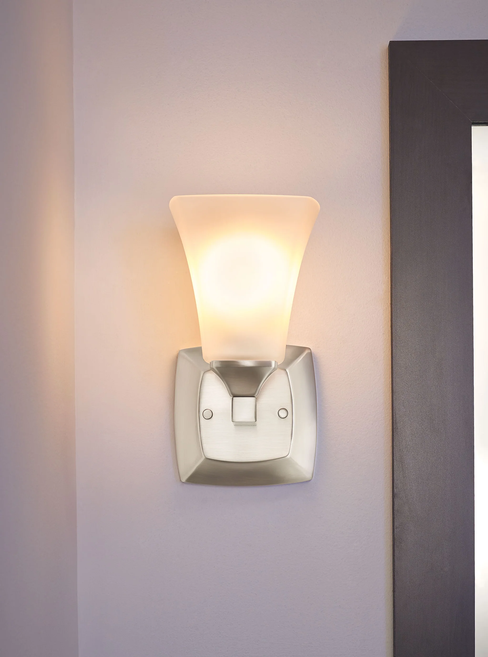 5083-Voss-Bath-Light-24.webp Voss Bath Light
