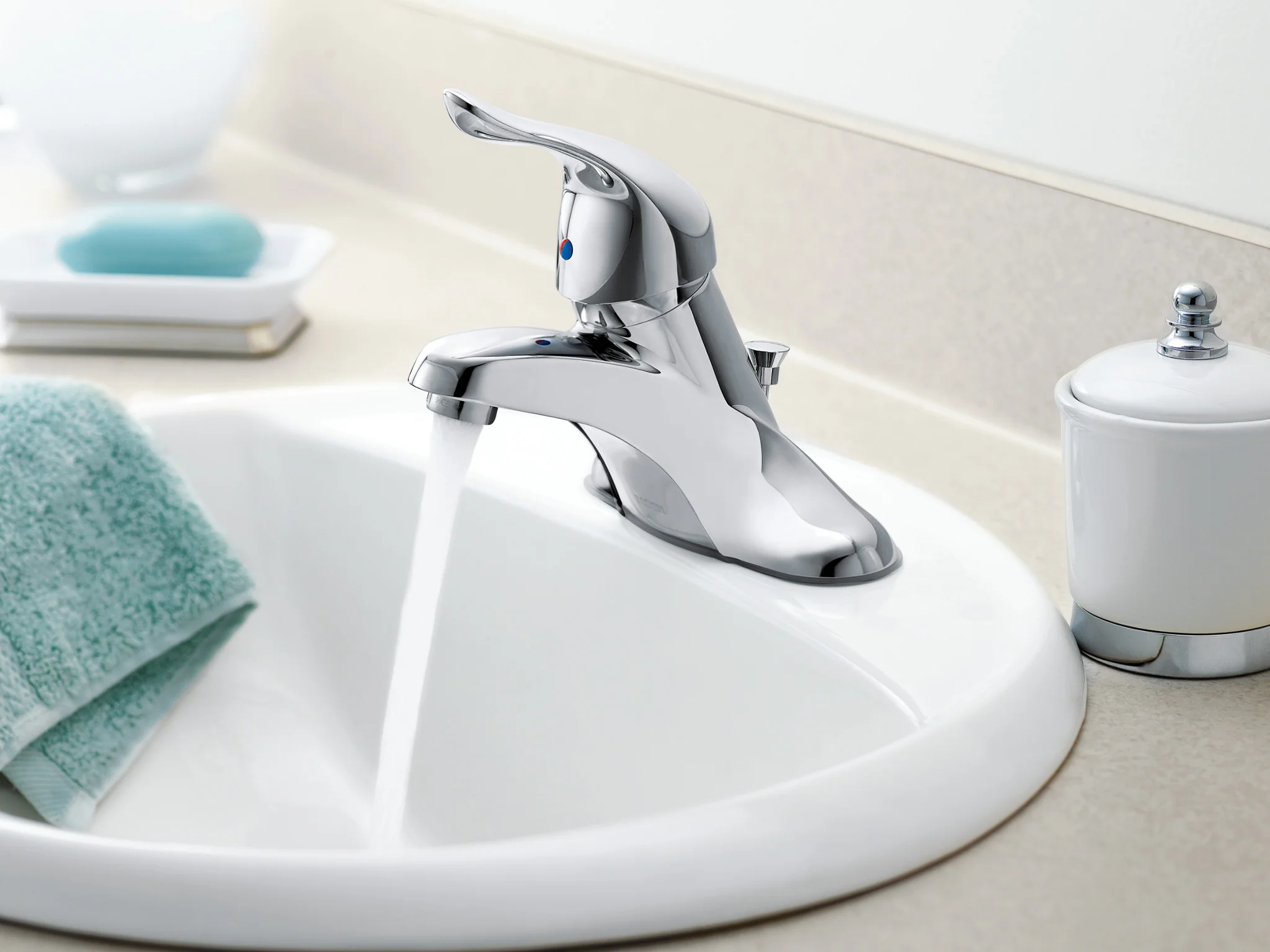 5271-Chateau-Chrome-One-Handle-Low-Arc-Bathroom-Faucet-4.webp Chateau Chrome One-Handle Low Arc Bathroom Faucet