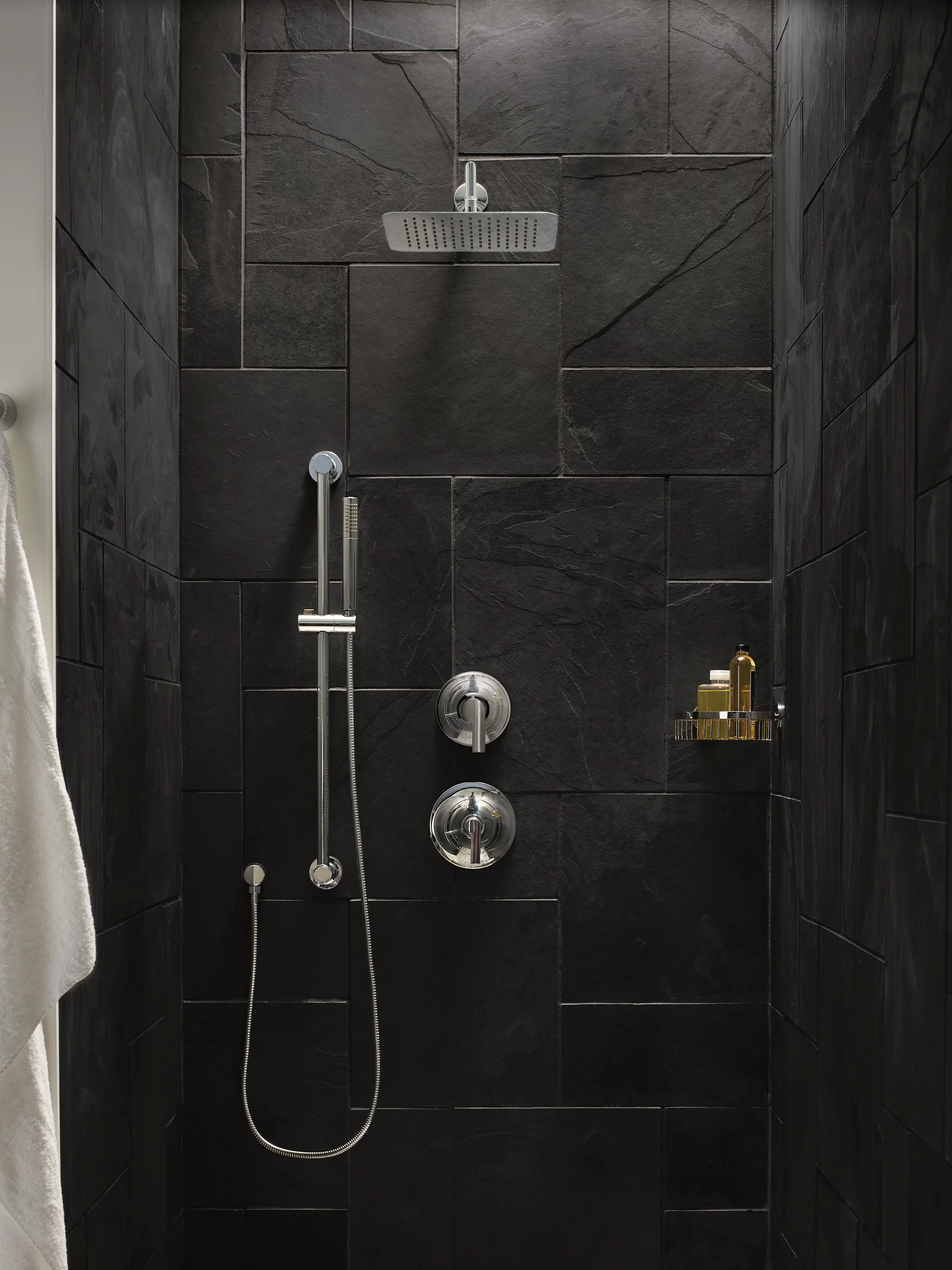 5379-Moen-One-function-12-Diameter-Spray-Head-Rainshower-3.webp Moen One-function 12" Diameter Spray Head Rainshower