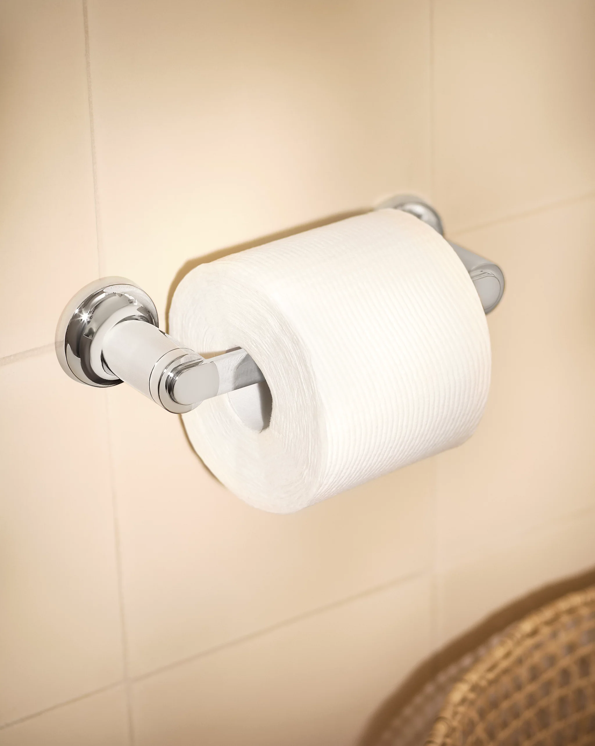 5622-Zyla-Chrome-pivoting-paper-holder-7.webp Zyla Chrome pivoting paper holder