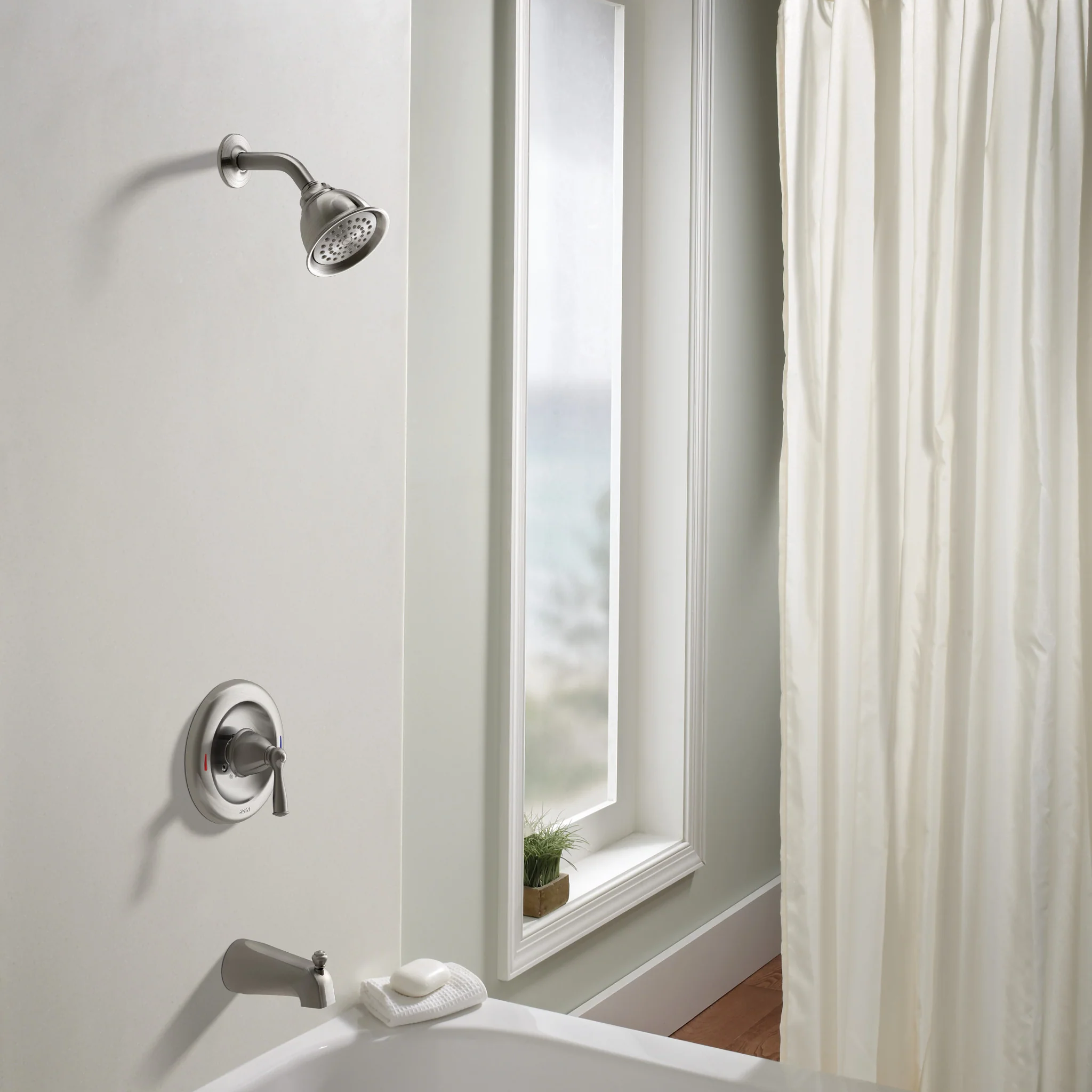 569-Banbury-Posi-Temp-r-Tub-Shower-2.webp Banbury Posi-Temp(r) Tub/Shower