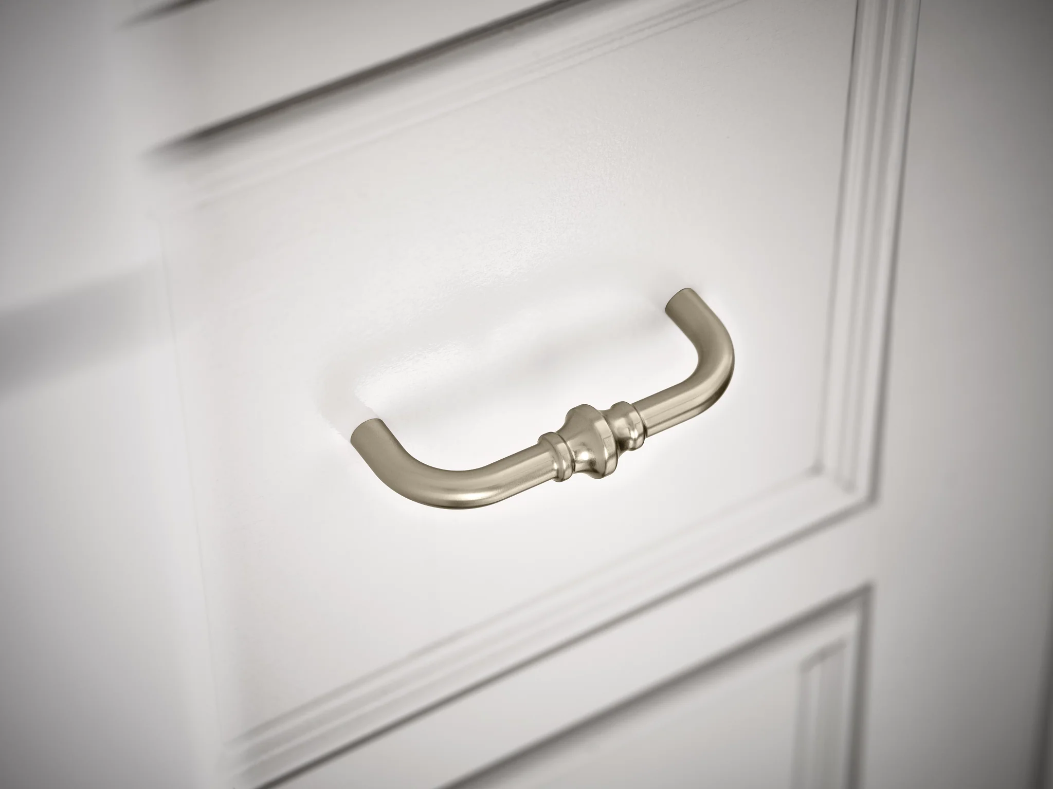 5709-Colinet-Chrome-drawer-pull-24.webp Colinet Chrome drawer pull