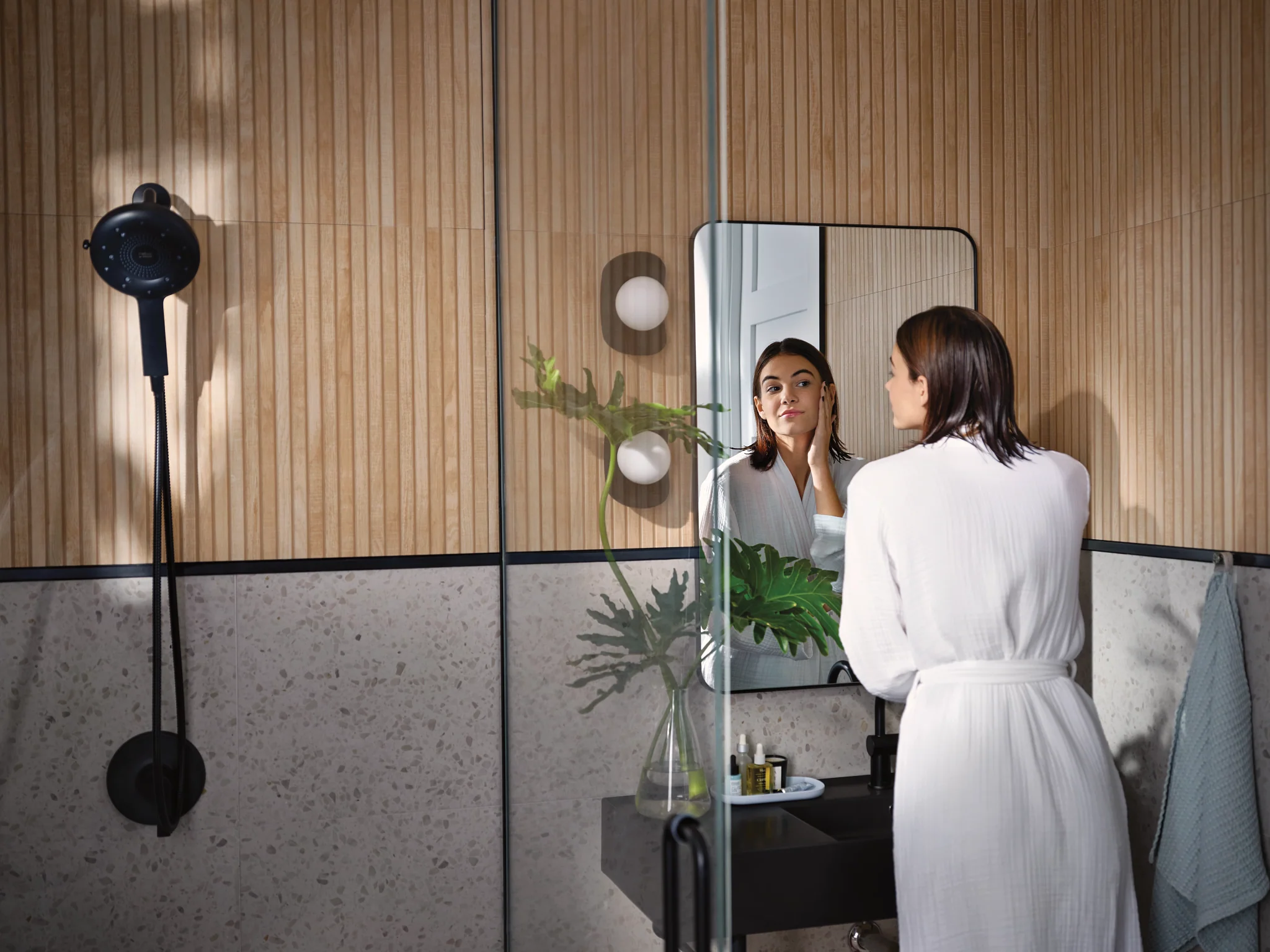 5863-Moen-Quattro-Chrome-Handheld-Shower-32.webp Moen Quattro Chrome Handheld Shower