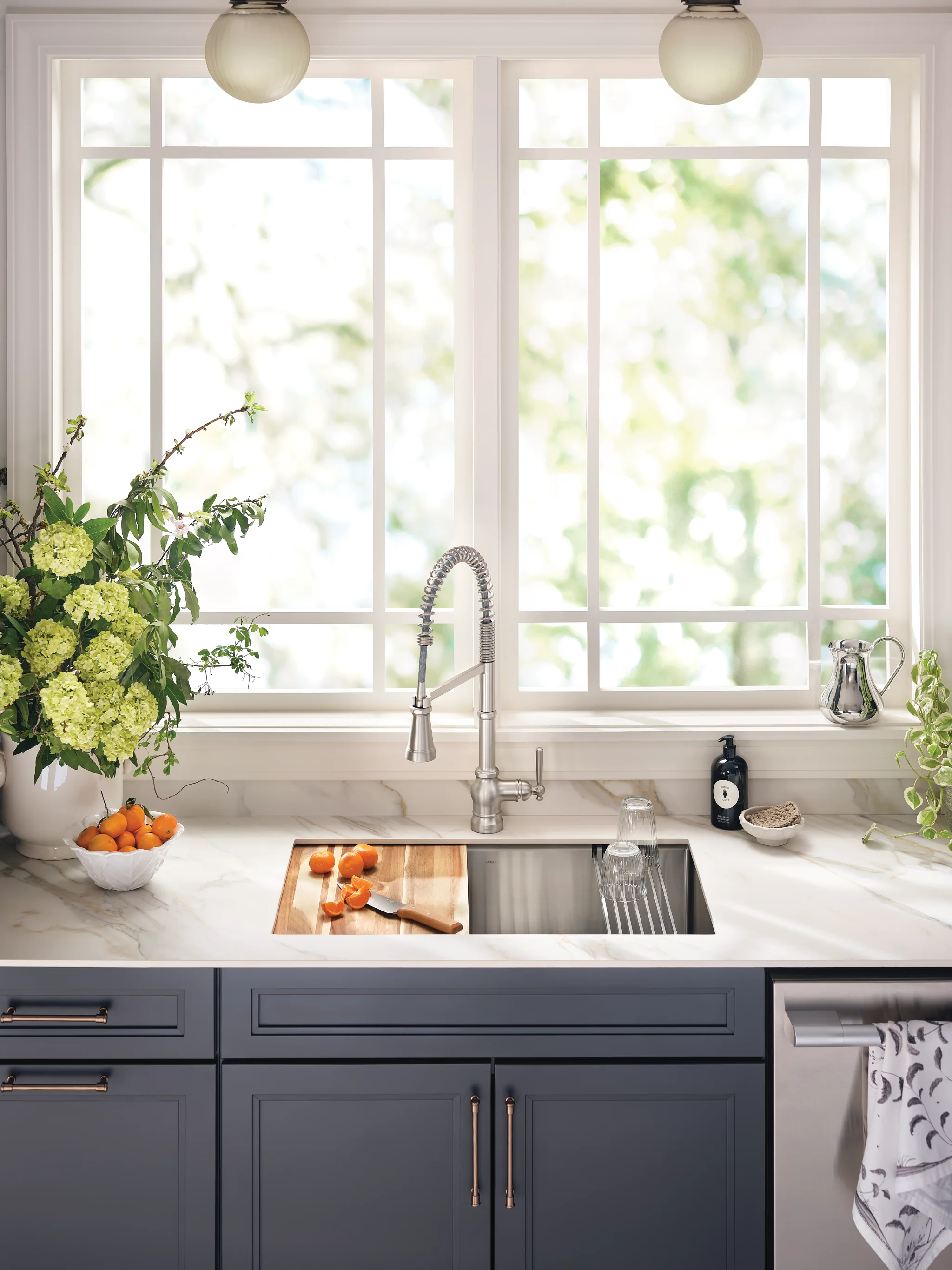 5868-Luxe-ChefTM-27-Workstation-System-Stainless-Steel-Undermount-Single-Bowl-Sink-13.webp Luxe Chef™ 27” Workstation System Stainless Steel Undermount Single Bowl Sink