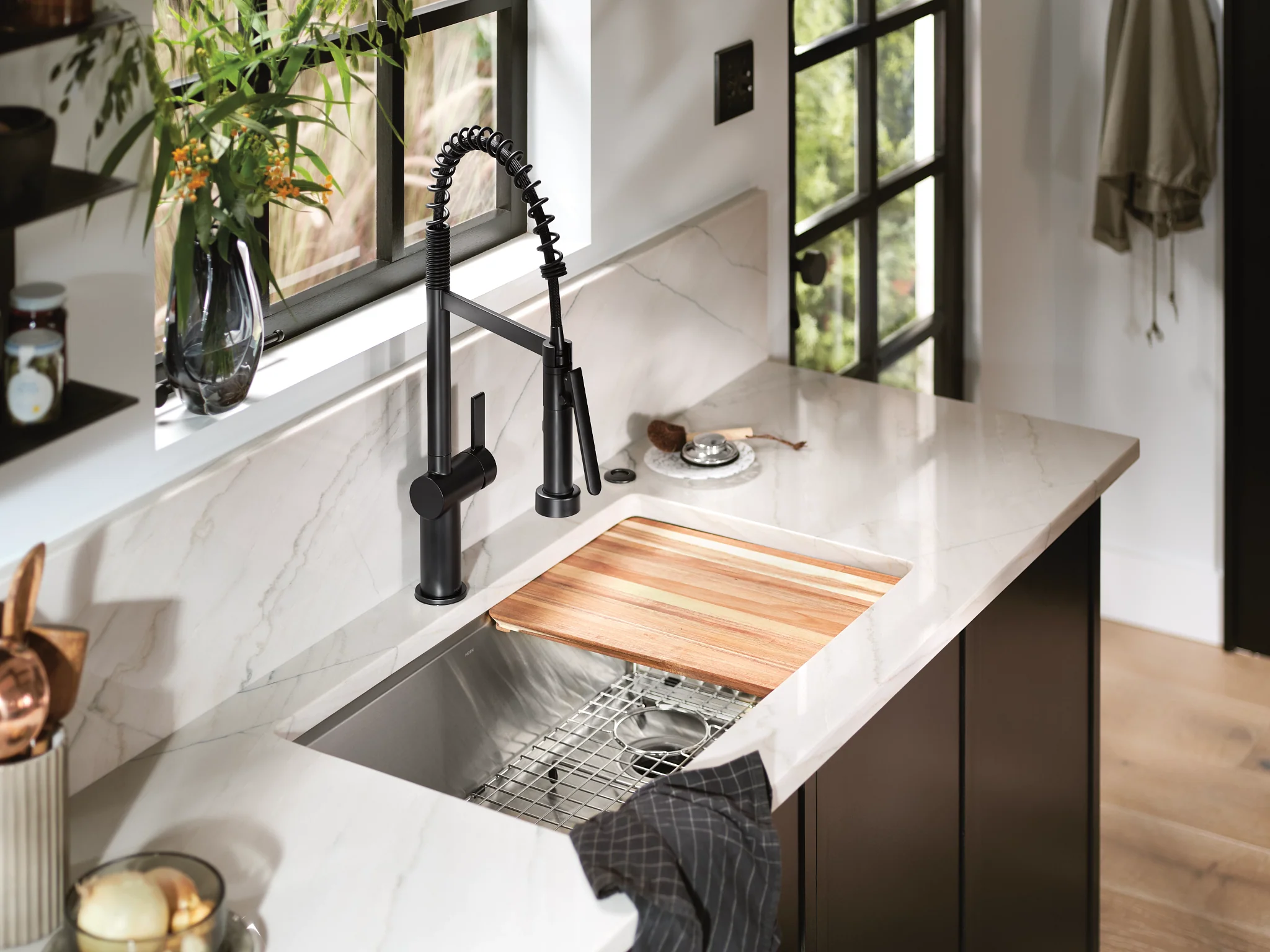 5868-Luxe-ChefTM-27-Workstation-System-Stainless-Steel-Undermount-Single-Bowl-Sink-5.webp Luxe Chef™ 27” Workstation System Stainless Steel Undermount Single Bowl Sink