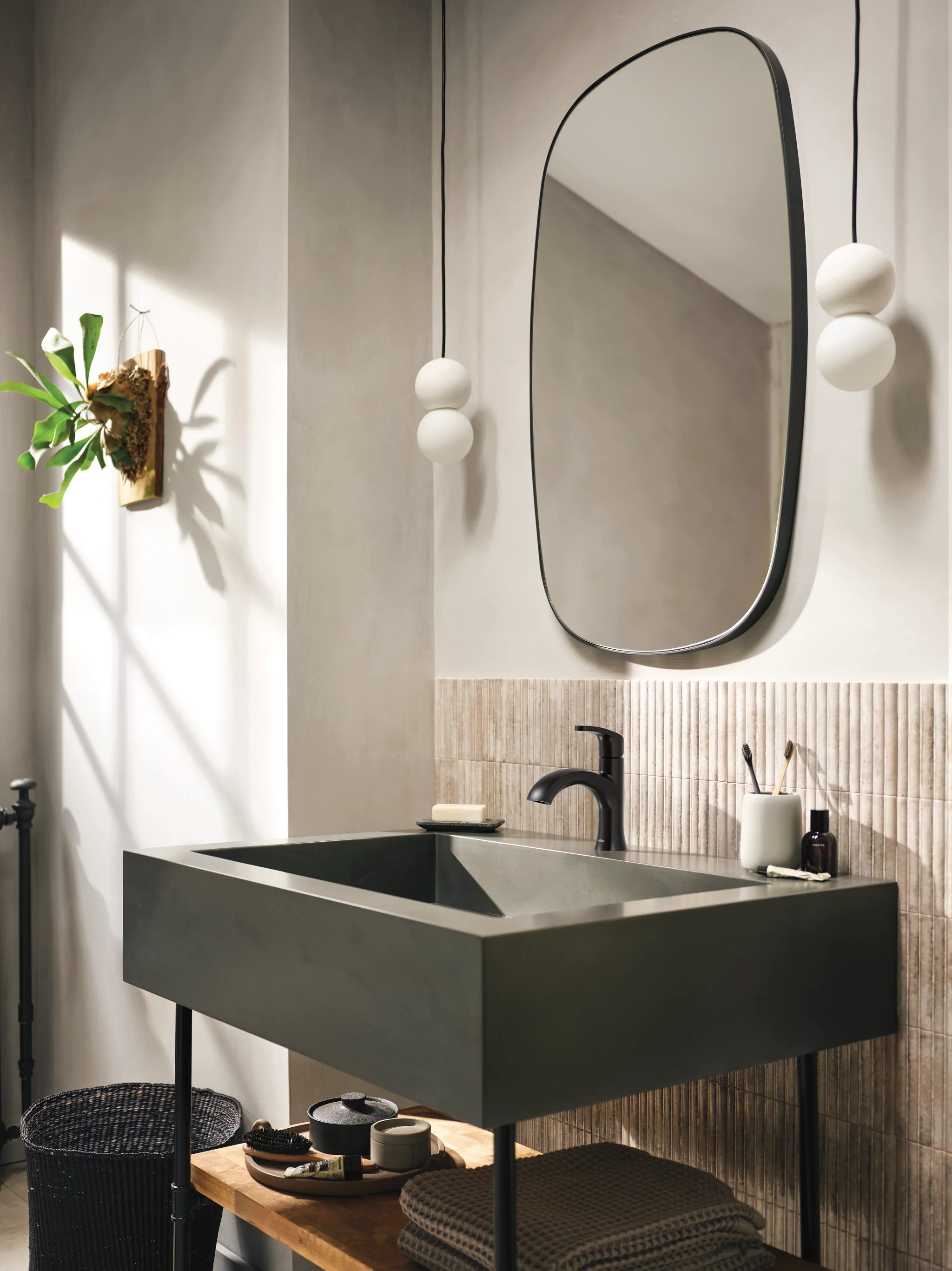 602-Karis-One-handle-Bathroom-Sink-Faucet-11.webp Karis One-handle Bathroom Sink Faucet