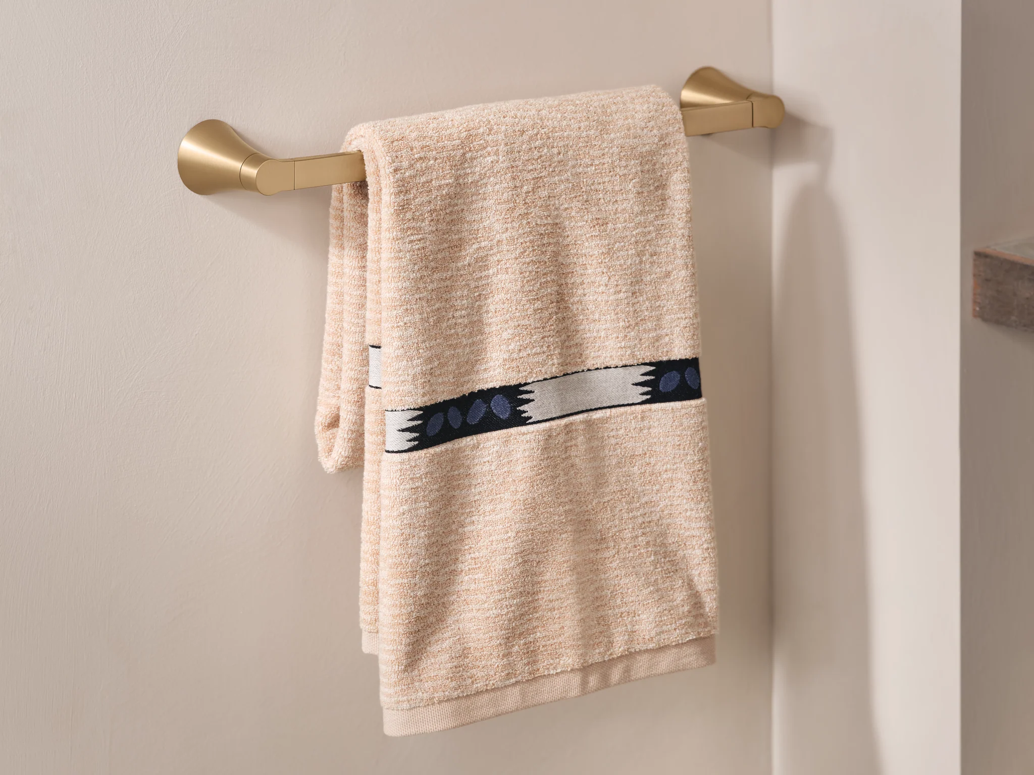 6048-Jase-Chrome-towel-bar-2.webp Jase Chrome towel bar
