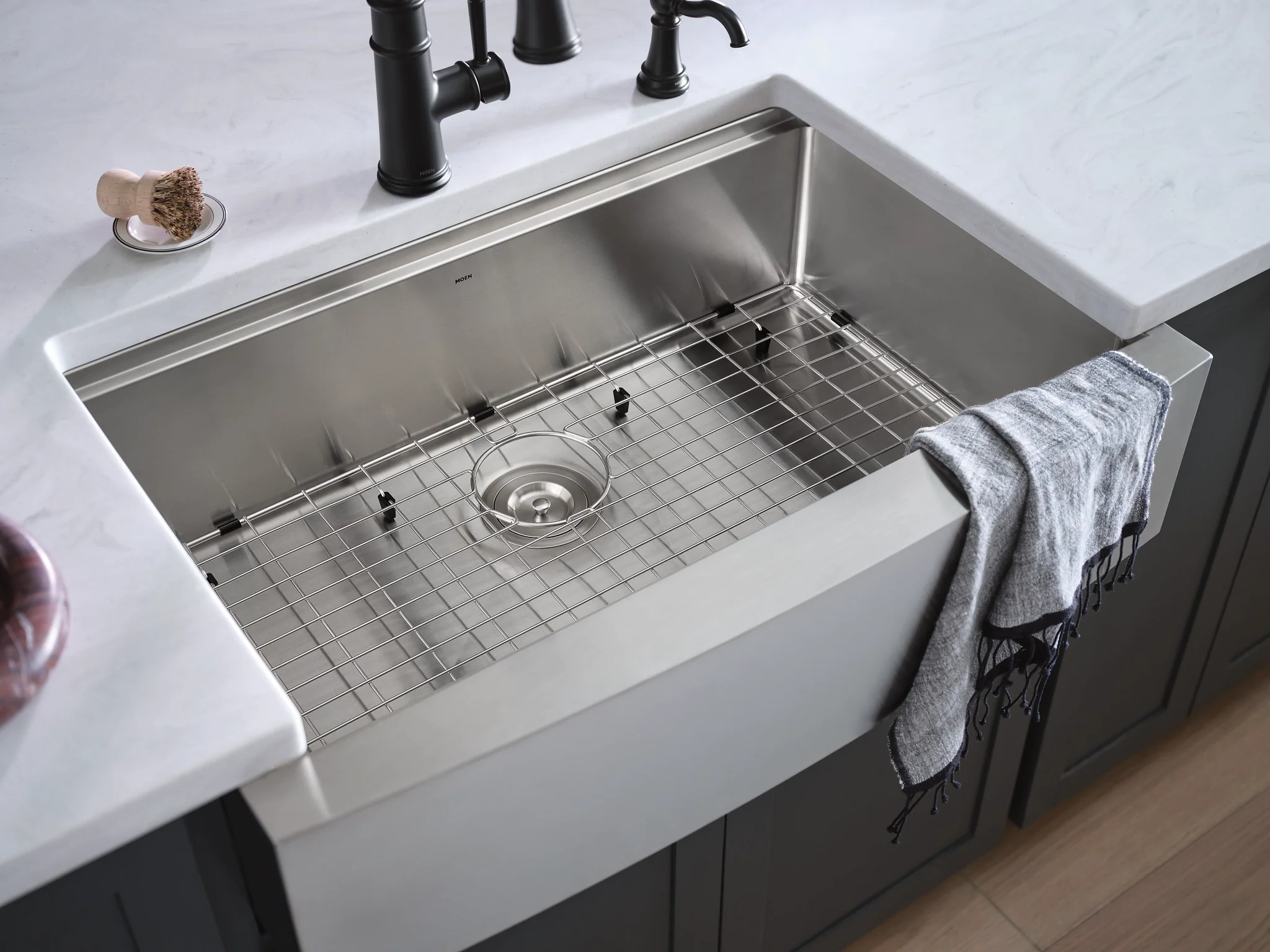 6266-Luxe-Chef-33-Workstation-Undermount-Apron-Front-Single-Bowl-Sink-With-Accessories-6.webp Luxe Chef 33" Workstation Undermount Apron Front Single Bowl Sink With Accessories