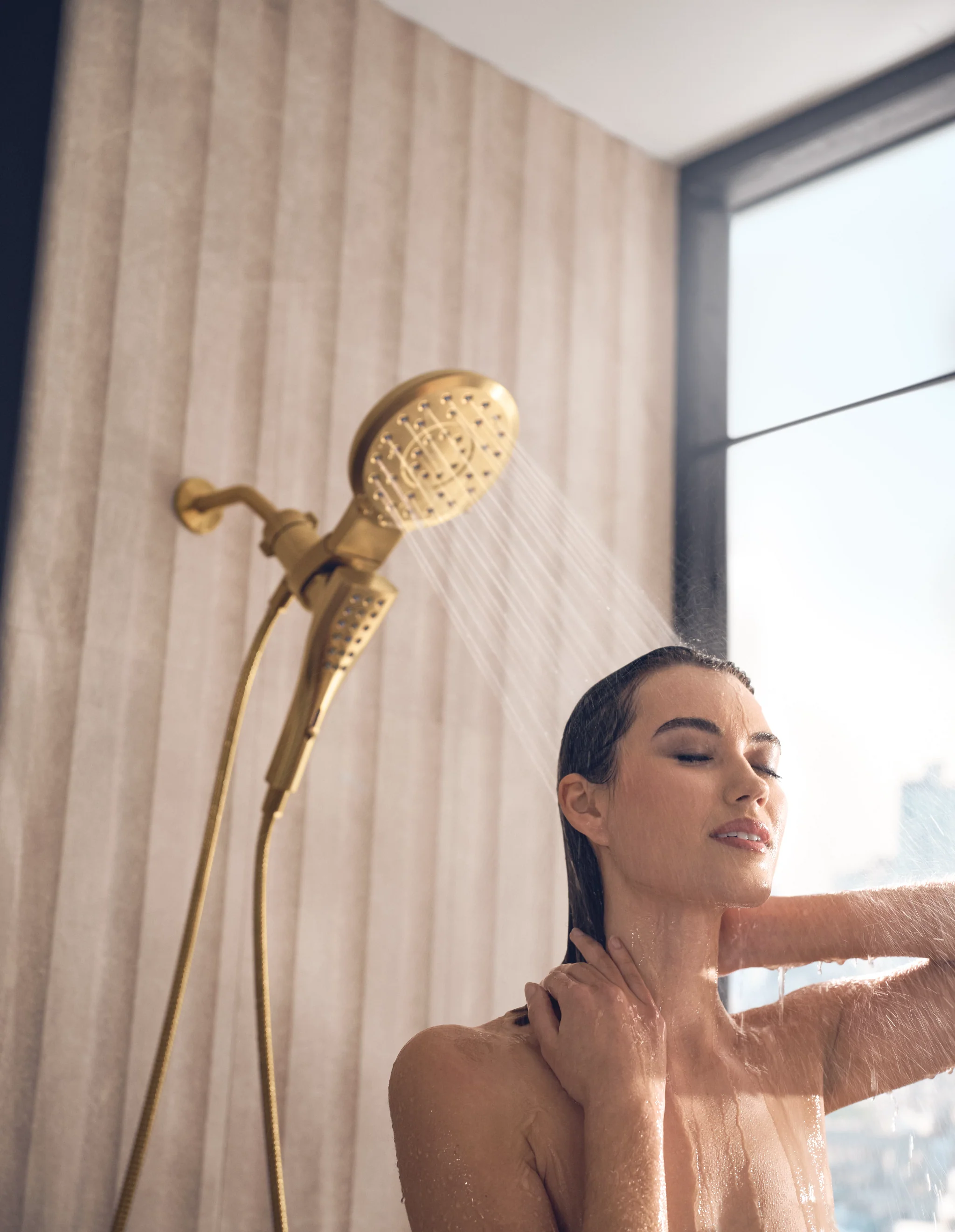 630-Verso-Combination-Shower-With-Infiniti-Dial-48.webp Verso Combination Shower With Infiniti Dial
