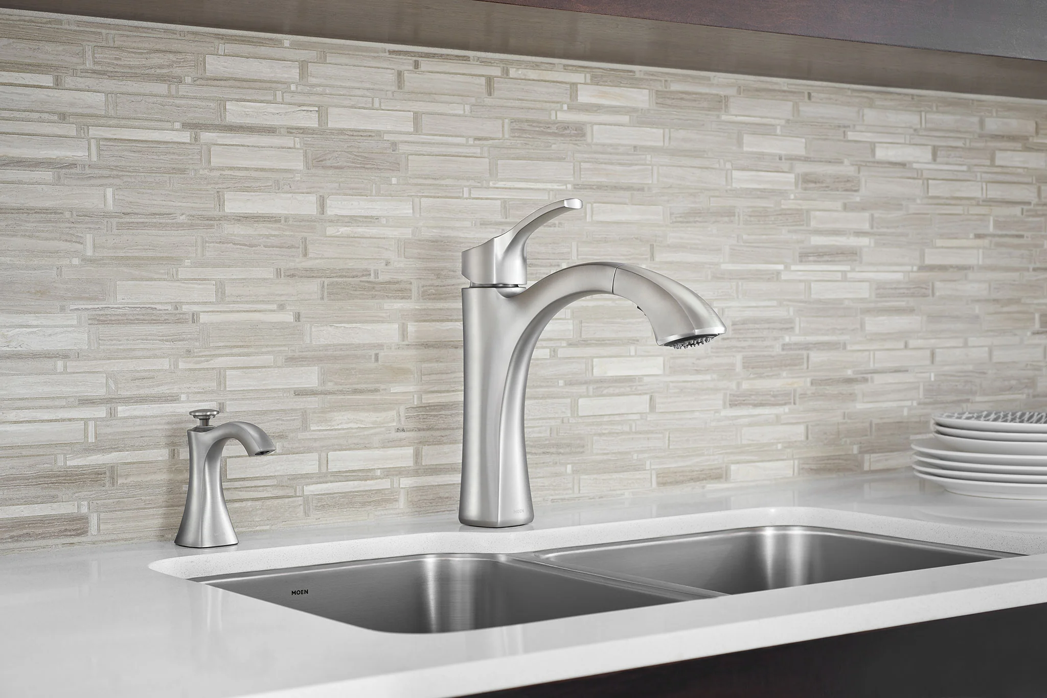 6467-Transitional-Soap-Dispenser-15.webp Transitional Soap Dispenser