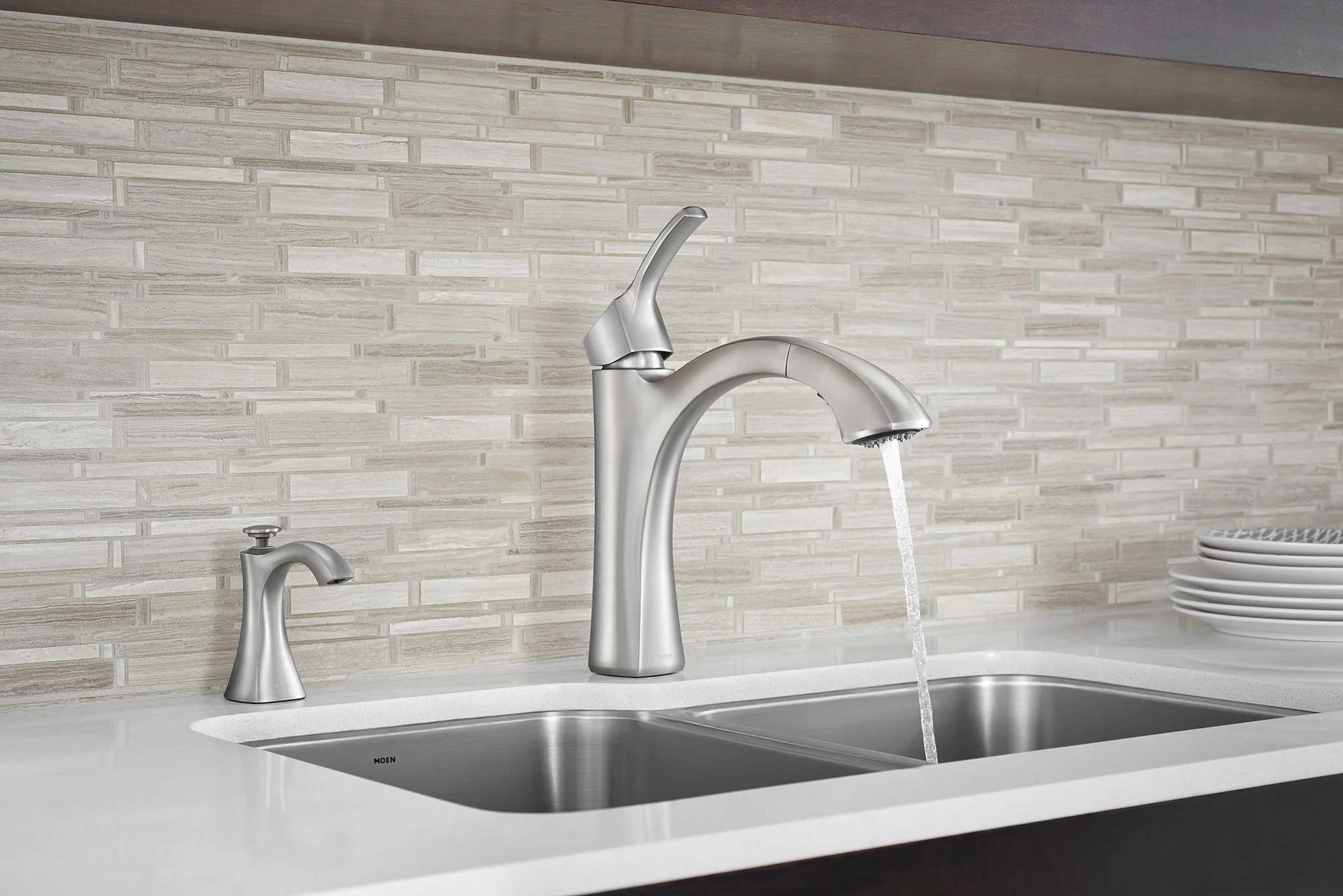6467-Transitional-Soap-Dispenser-5.webp Transitional Soap Dispenser