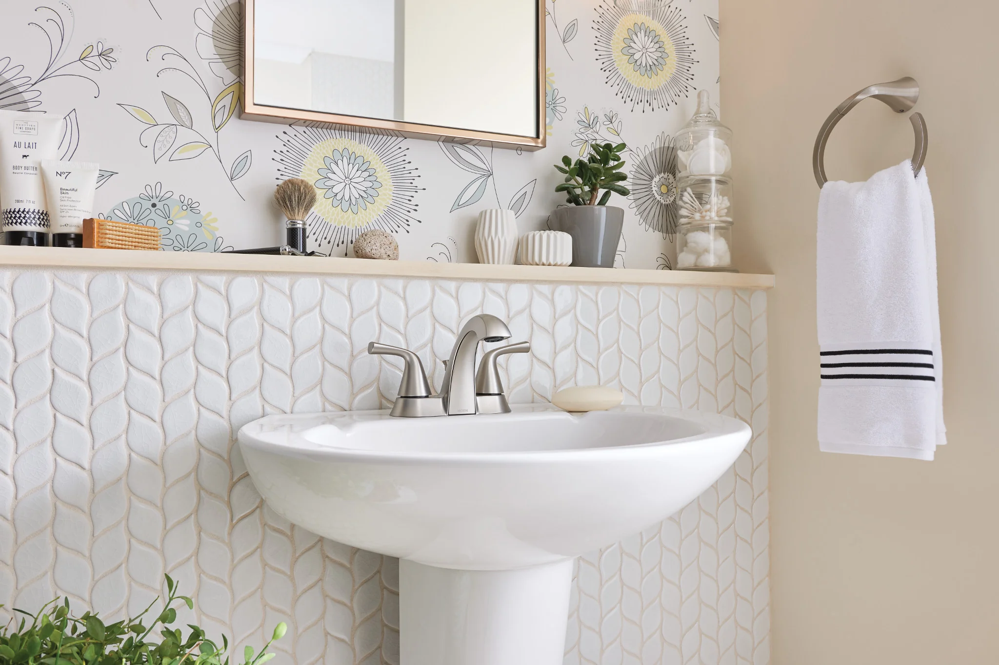 6488-Haber-Two-handle-Centerset-Bathroom-Sink-Faucet-7.webp Haber Two-handle Centerset Bathroom Sink Faucet