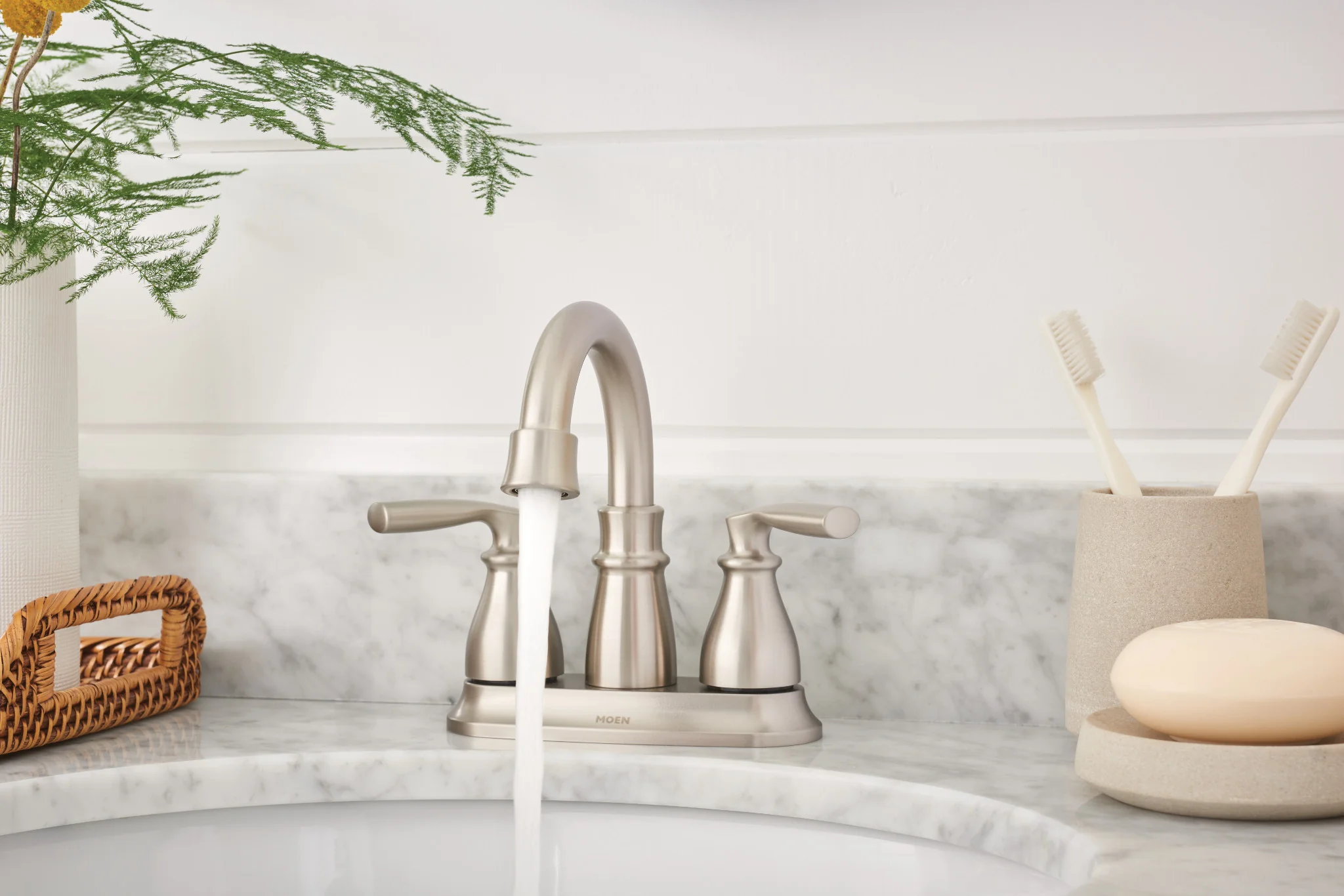 650-Hilliard-Two-handle-Centerset-Bathroom-Sink-Faucet-10.webp Hilliard Two-handle Centerset Bathroom Sink Faucet