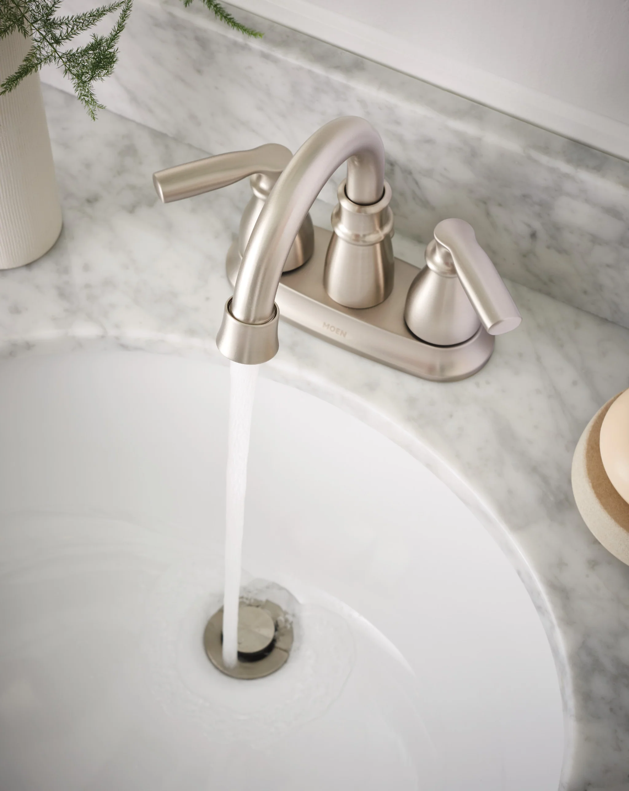650-Hilliard-Two-handle-Centerset-Bathroom-Sink-Faucet-11.webp Hilliard Two-handle Centerset Bathroom Sink Faucet