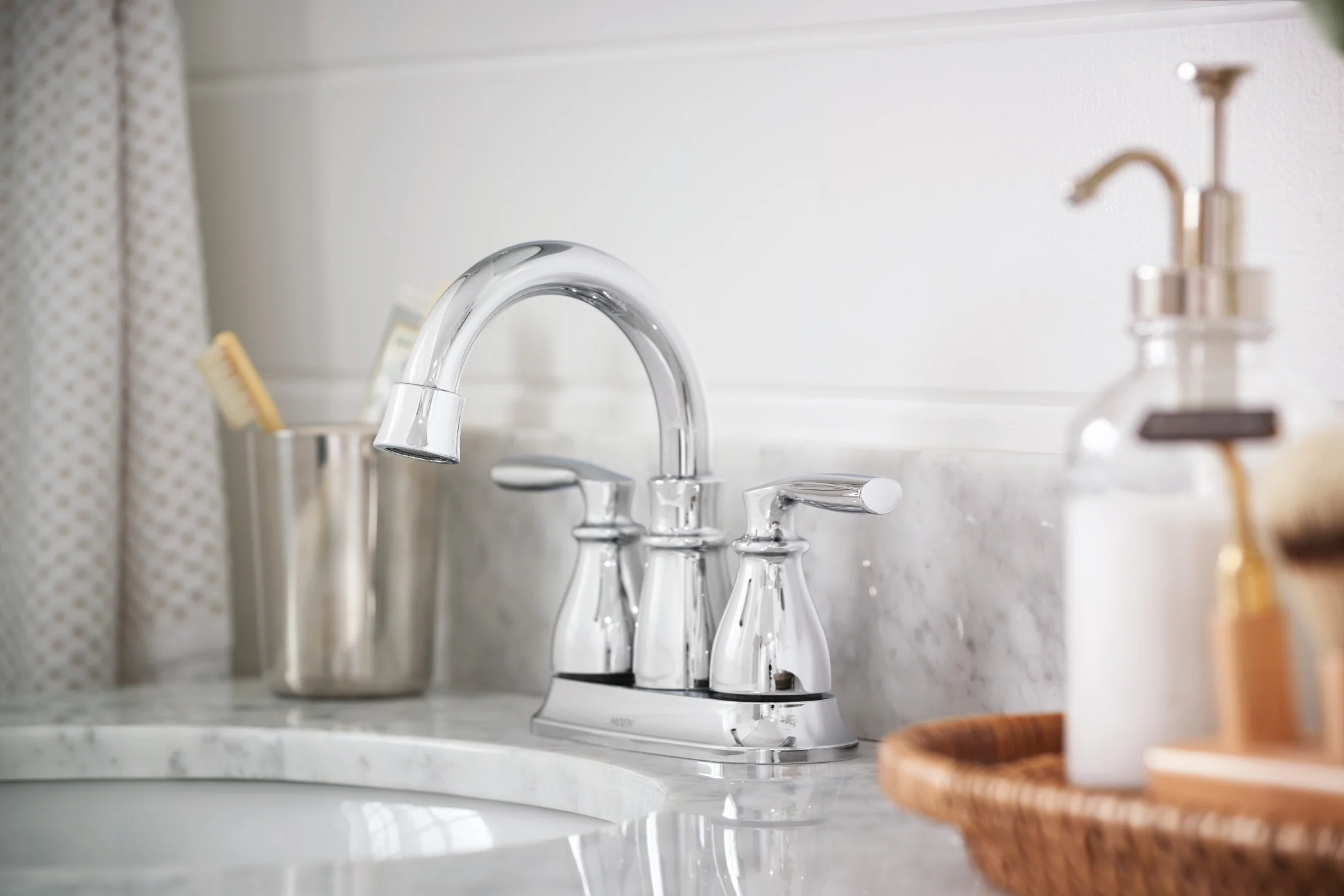 650-Hilliard-Two-handle-Centerset-Bathroom-Sink-Faucet-31.webp Hilliard Two-handle Centerset Bathroom Sink Faucet