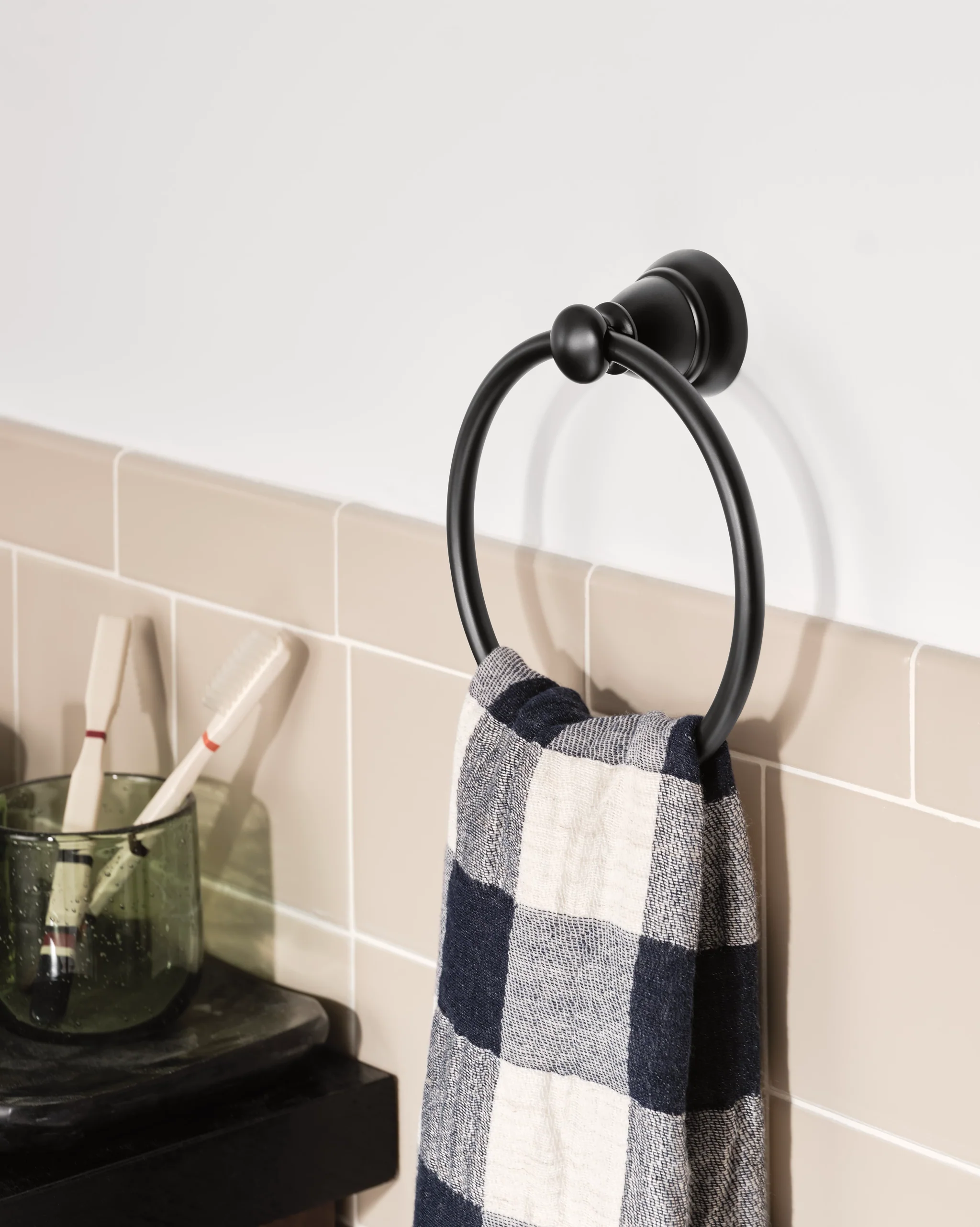 669-Banbury-Towel-Ring-17.webp Banbury Towel Ring
