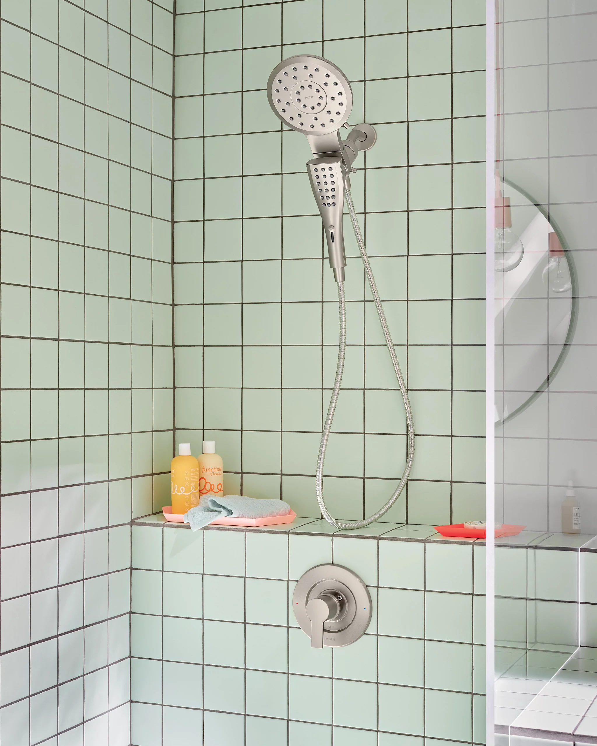 674-Verso-Combination-Shower-With-Infiniti-Dial-23.webp Verso Combination Shower With Infiniti Dial