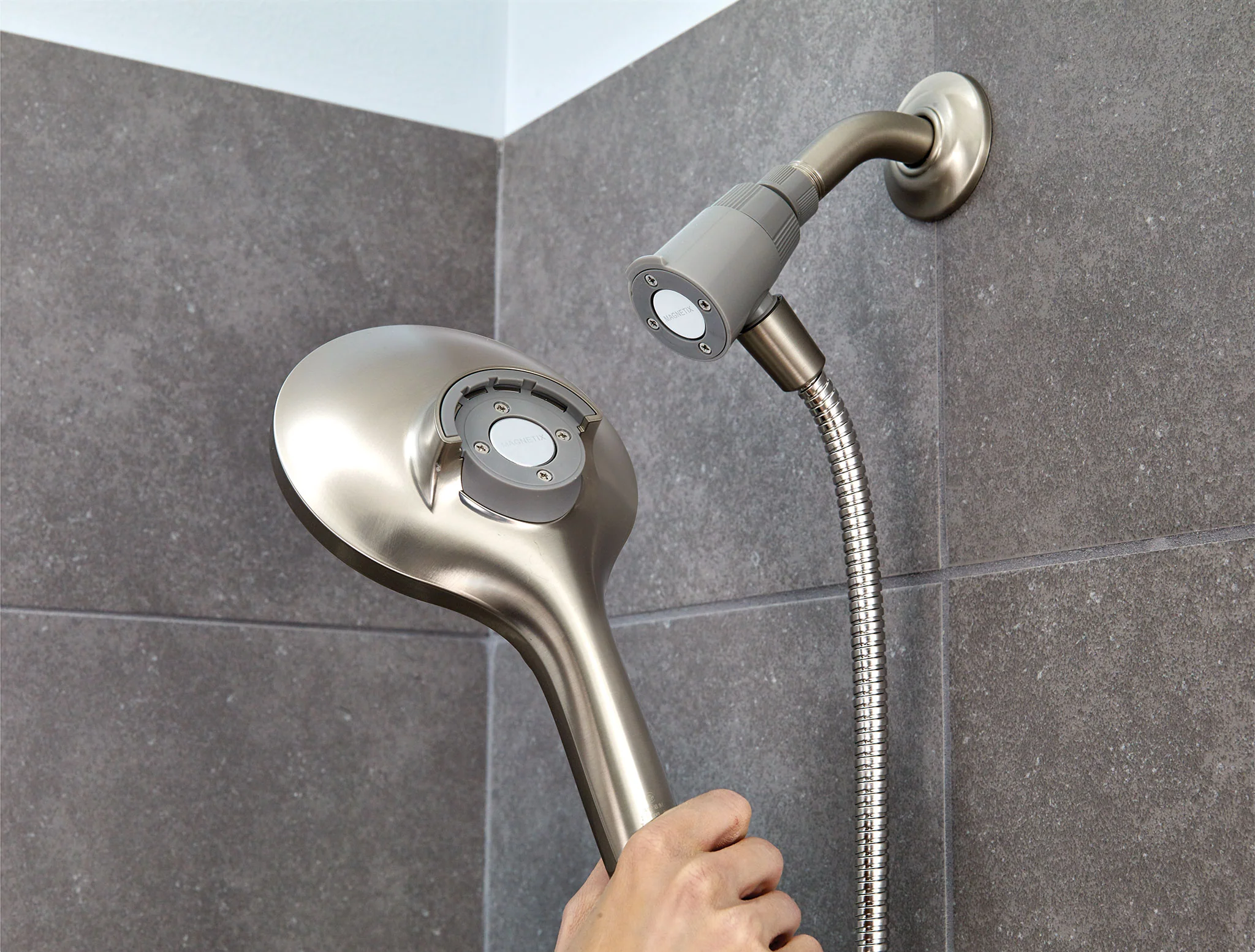 679-Engage-Six-Function-5-1-2-Diameter-Spray-Head-Handheld-Shower-5.webp Engage Six-Function 5 1/2" Diameter Spray Head Handheld Shower