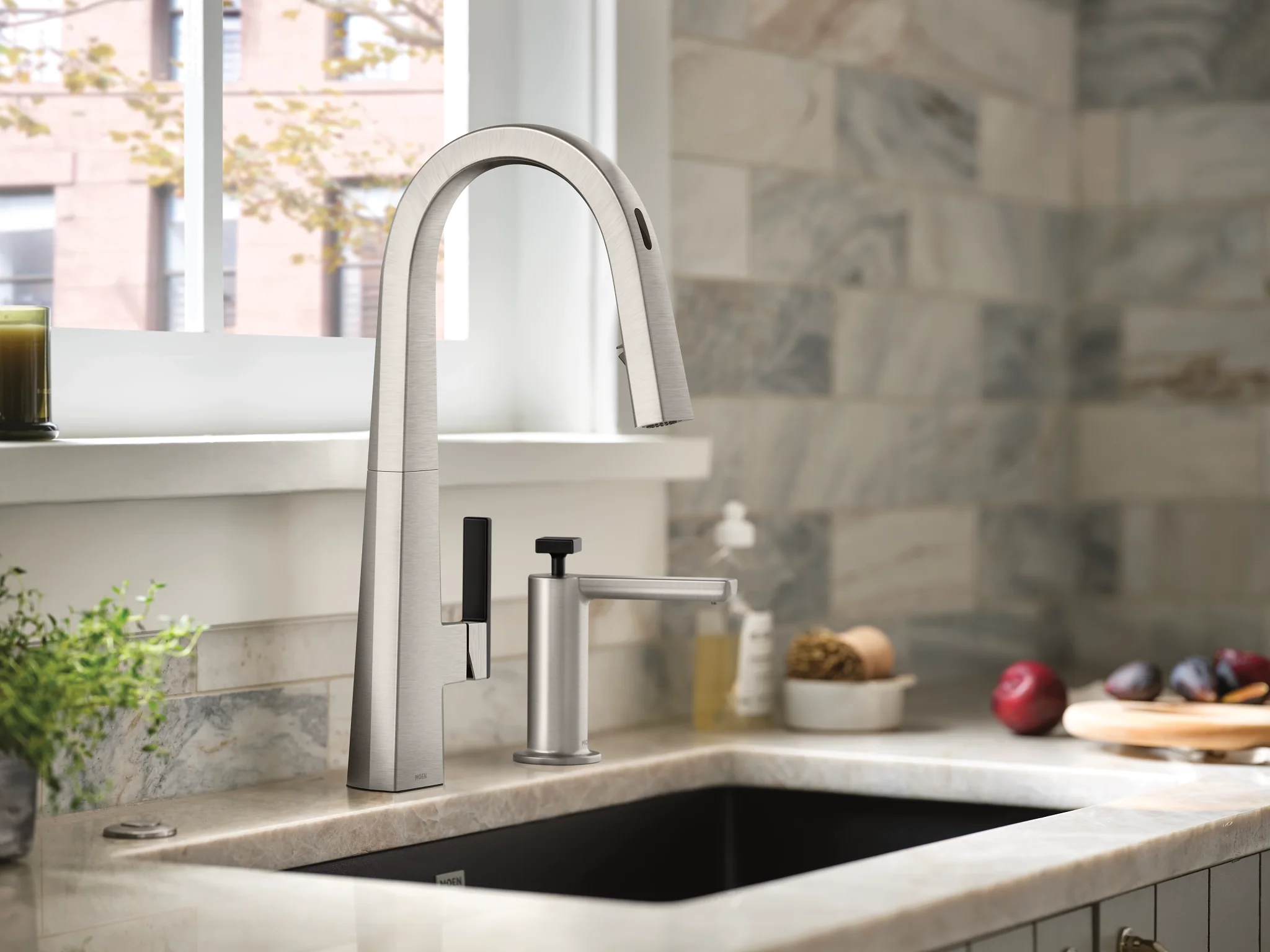 Nio Soap Dispenser