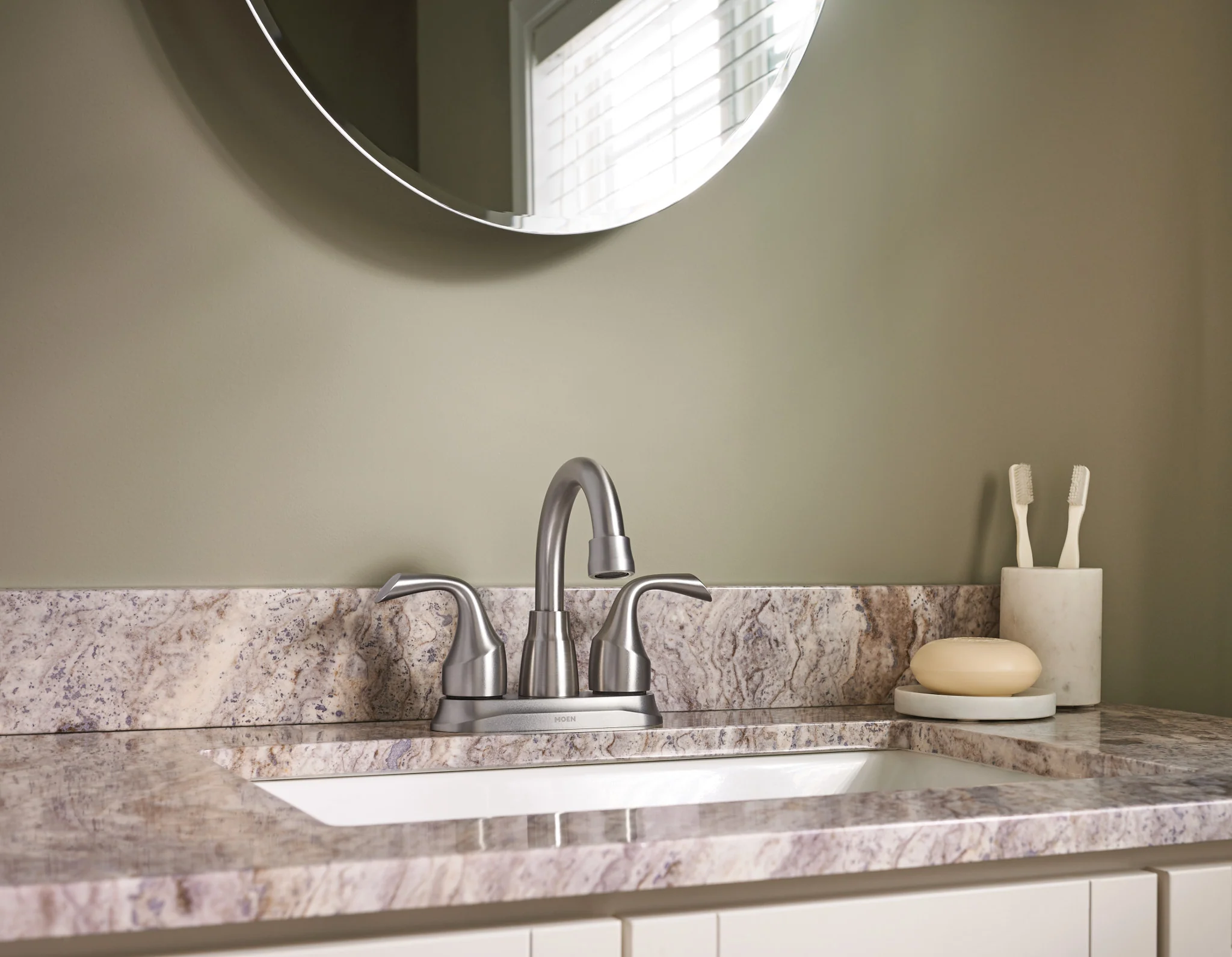 692-Idora-Two-handle-Centerset-Bathroom-Sink-Faucet-8.webp Idora Two-handle Centerset Bathroom Sink Faucet