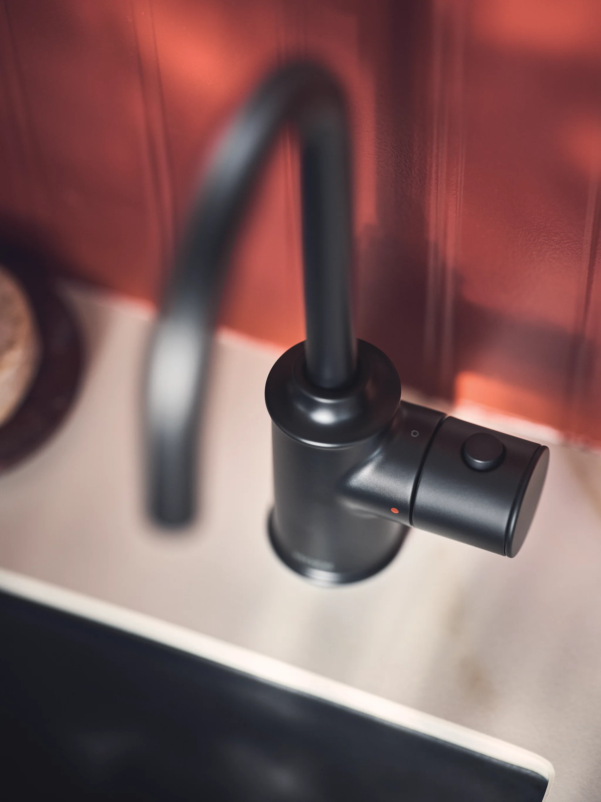 7-Sip-Traditional-Instant-Hot-Water-Dispenser-Faucet-16.webp Sip Traditional Instant Hot Water Dispenser Faucet