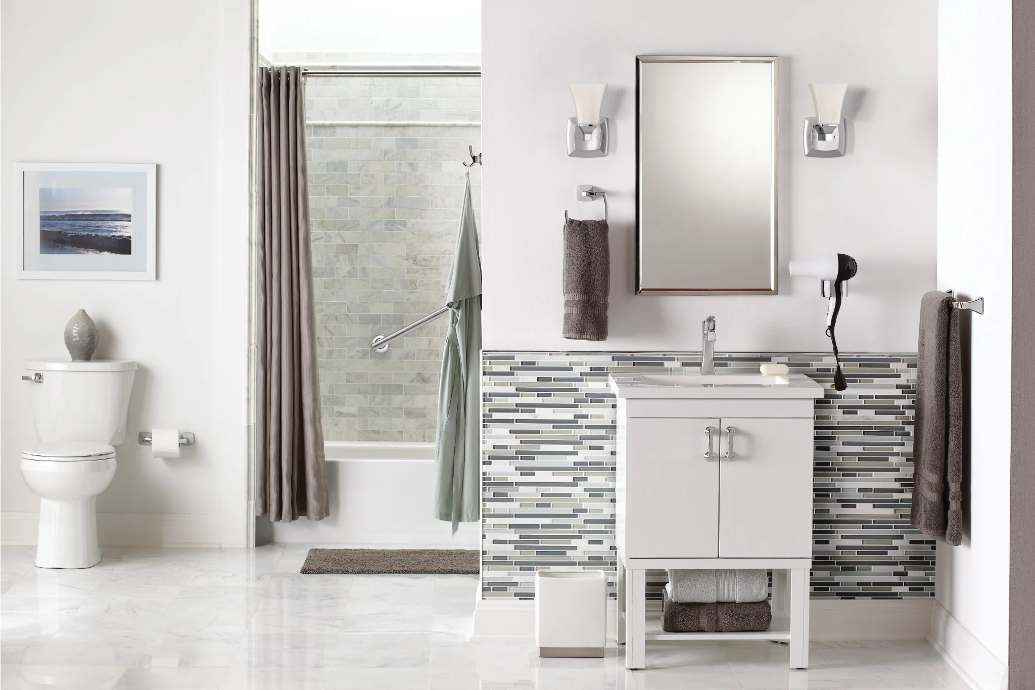 709-Voss-24-Towel-Bar-6.webp Voss 24" Towel Bar