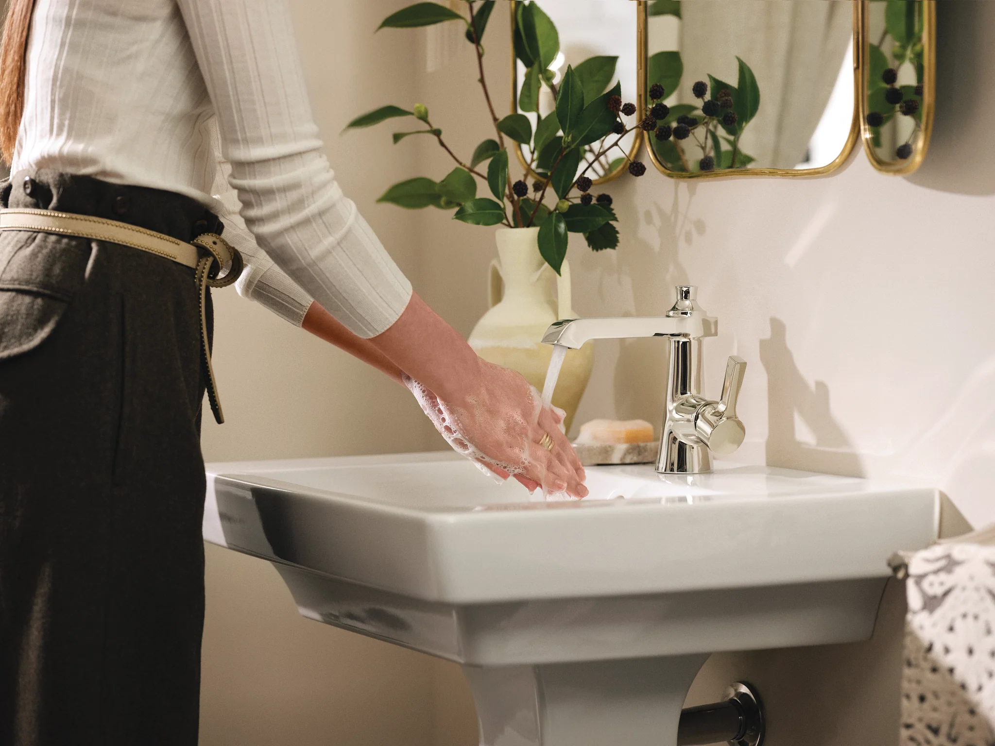 7114-Flara-MotionSense-One-Handle-Touchless-Bathroom-Faucet-23.webp Flara MotionSense One-Handle Touchless Bathroom Faucet