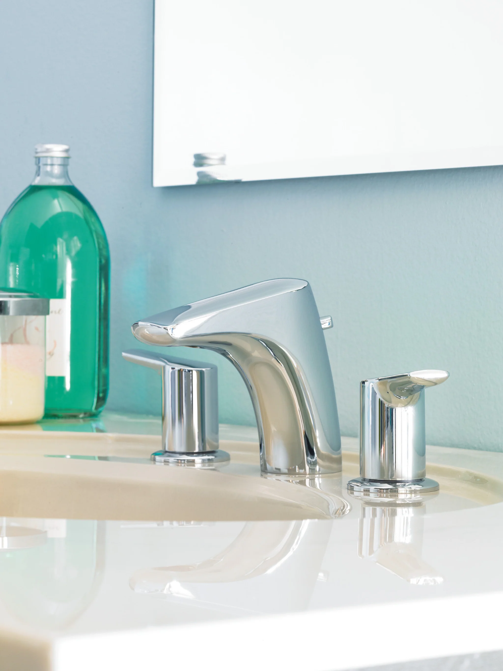 7805-Method-Chrome-Two-Handle-Low-Arc-Bathroom-Faucet-6.webp Method Chrome Two-Handle Low Arc Bathroom Faucet