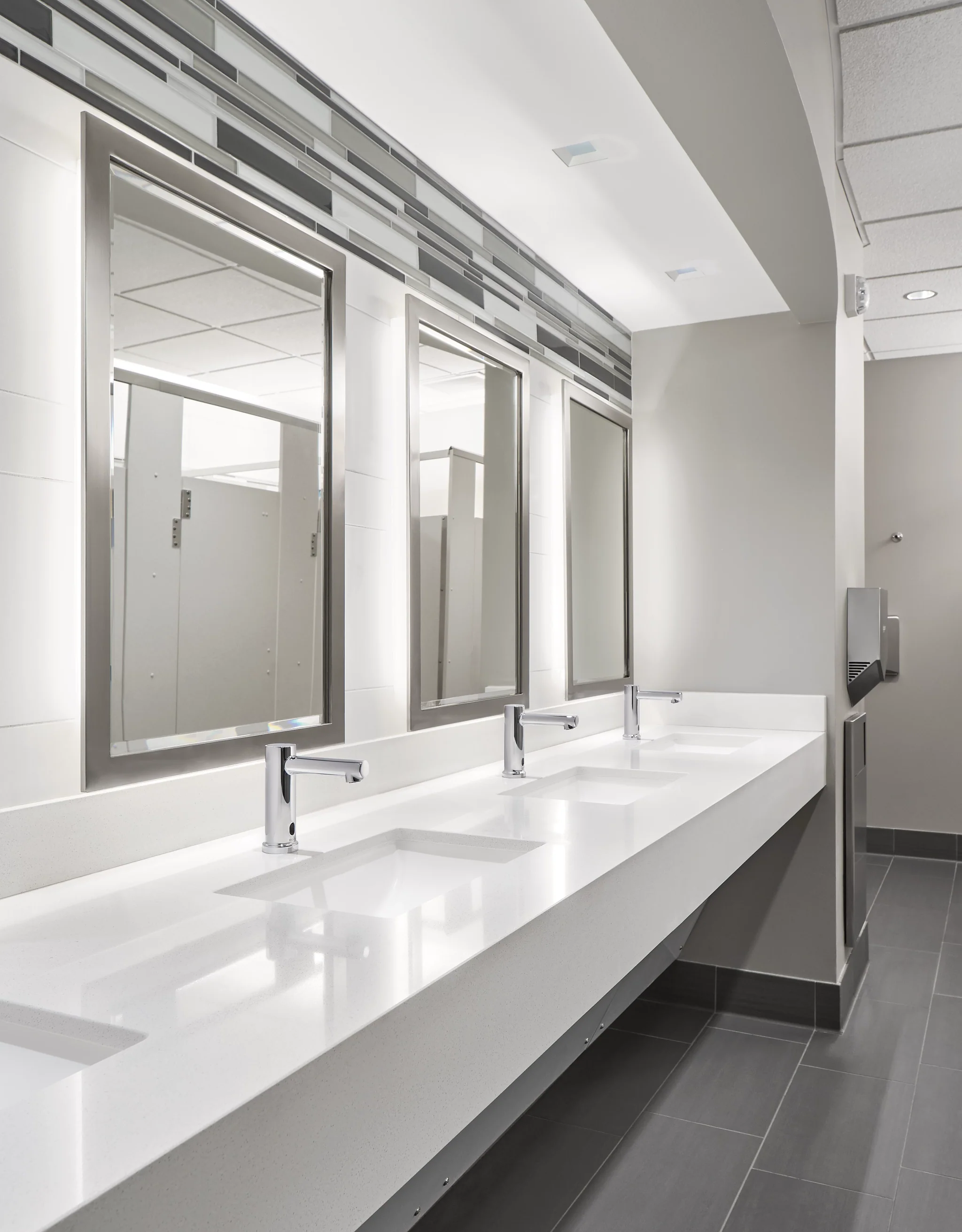8012-M-Power-foam-soap-dispenser-8.webp M-Power foam soap dispenser
