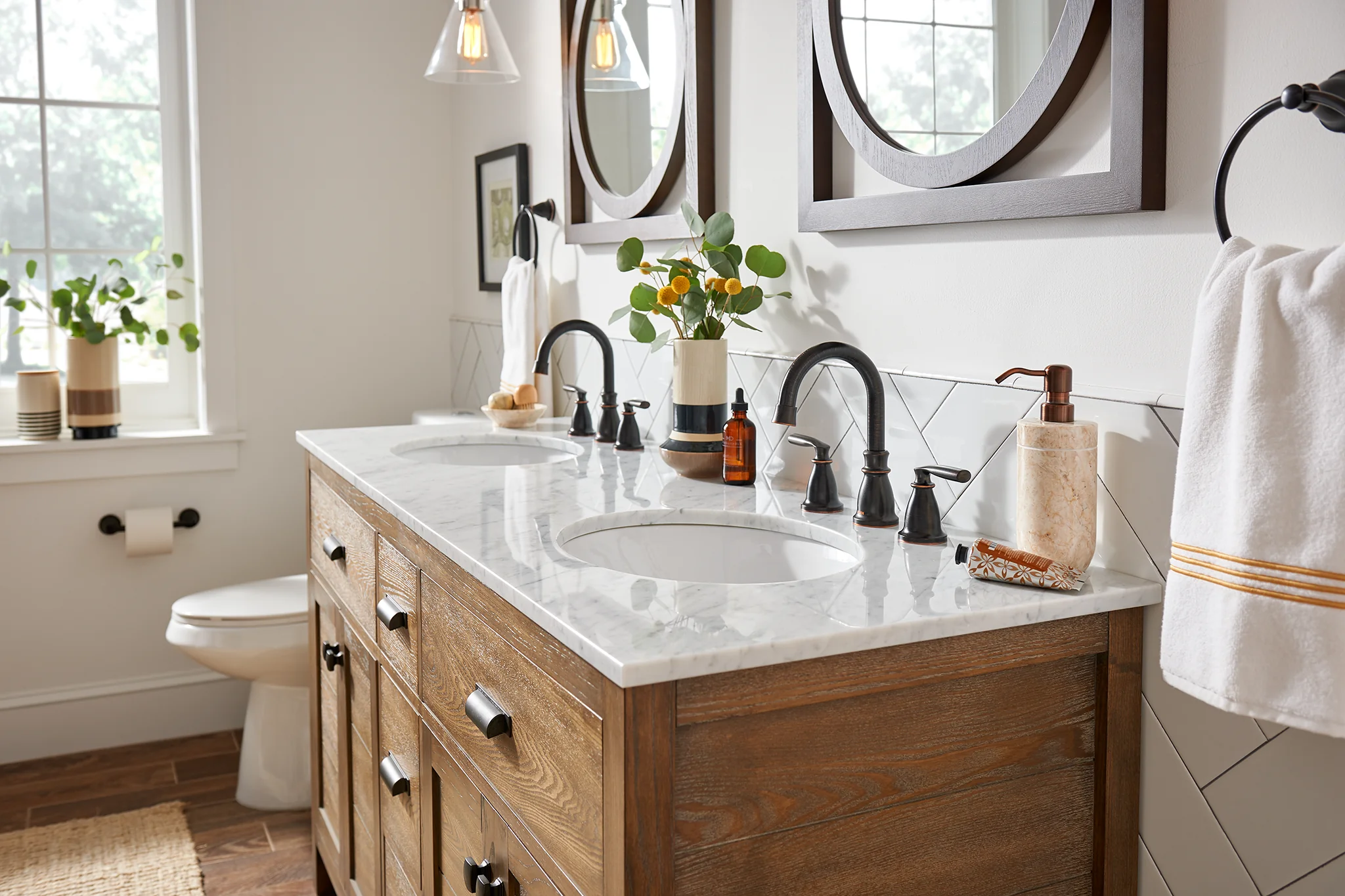 813-Hilliard-Two-Handle-Widespread-Bathroom-Sink-Faucet-35.webp Hilliard Two-Handle Widespread Bathroom Sink Faucet